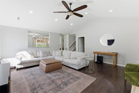 736 Gloucester Lane Nashville TN 37221