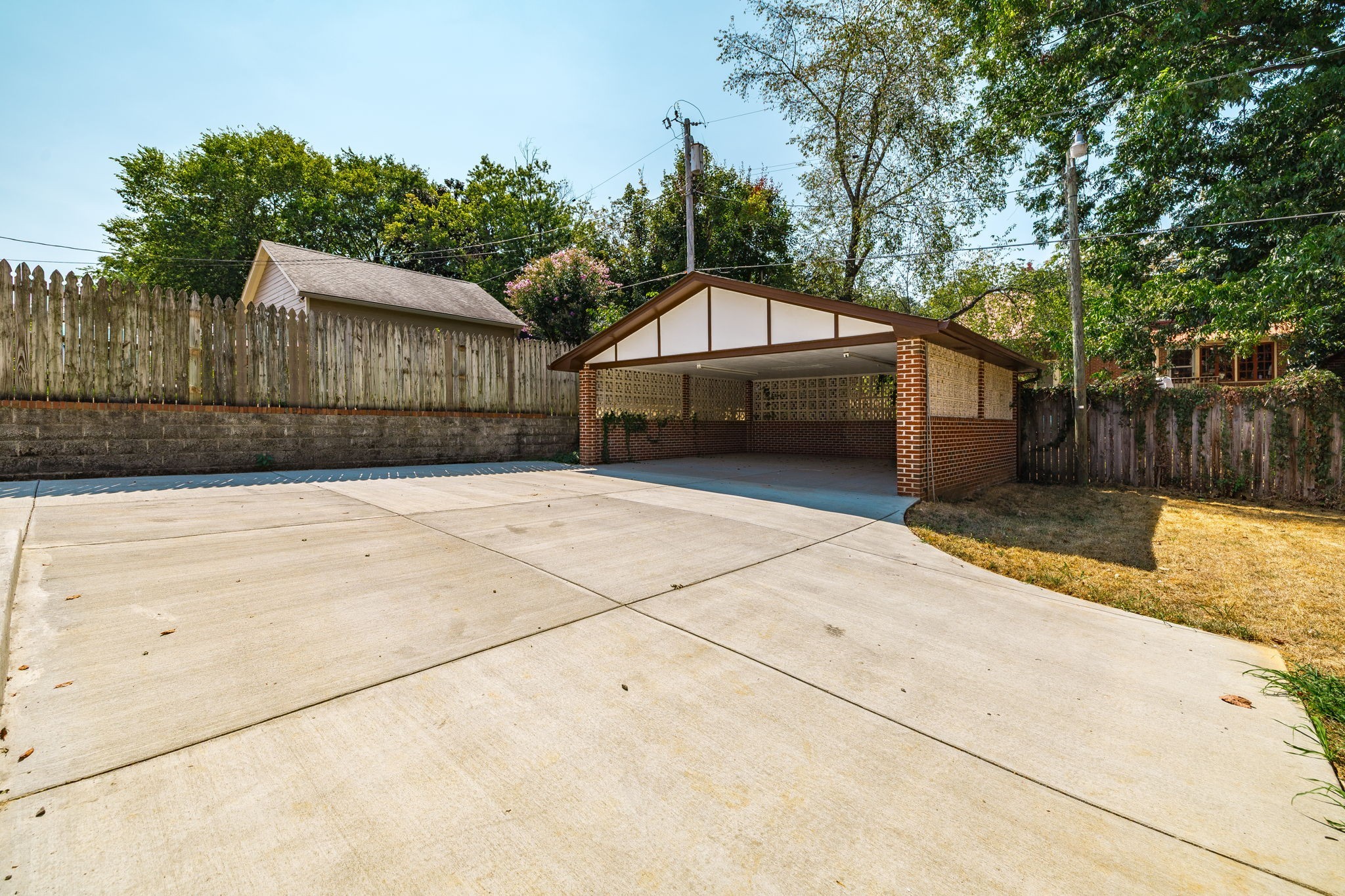 311 Walnut Street Springfield TN 37172