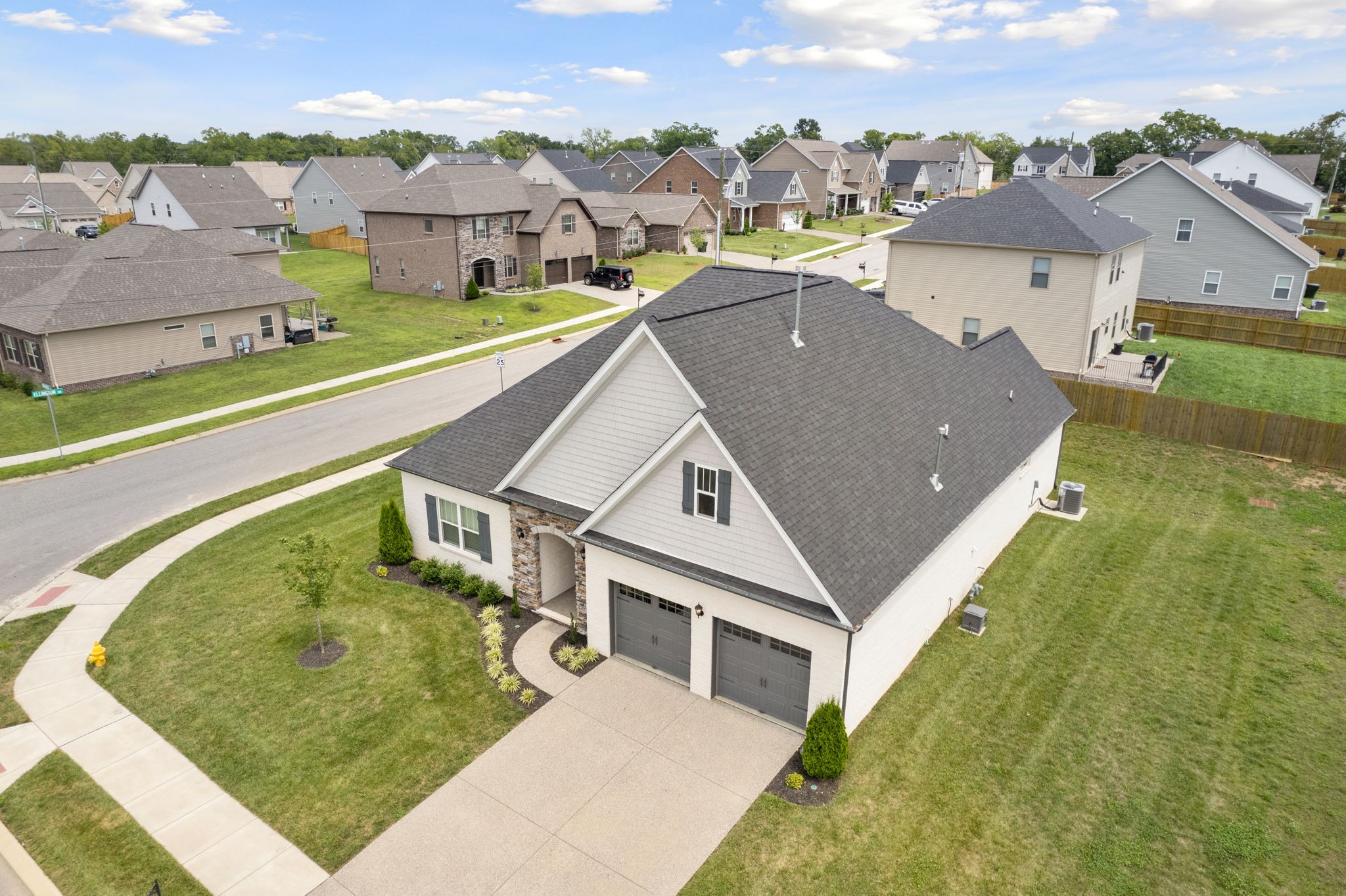 1028 Kirkwood Lane Gallatin TN 37066