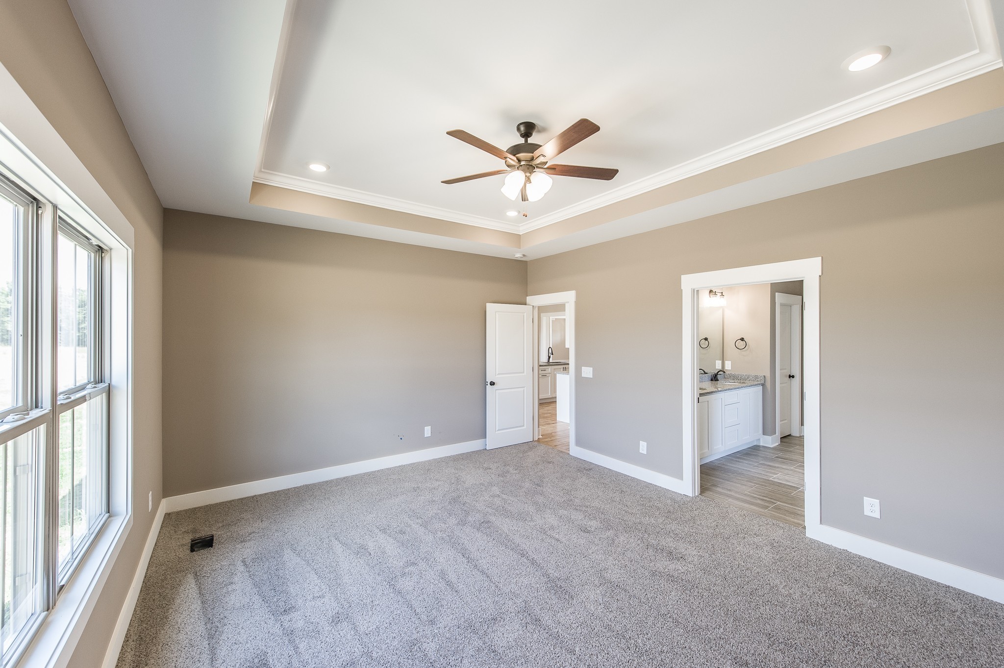 537 Clearview Road Cottontown TN 37048