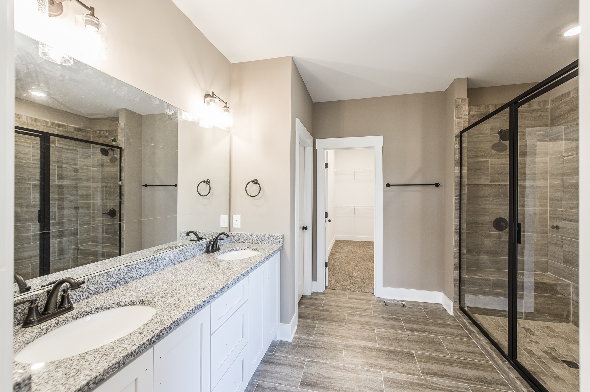 537 Clearview Road Cottontown TN 37048