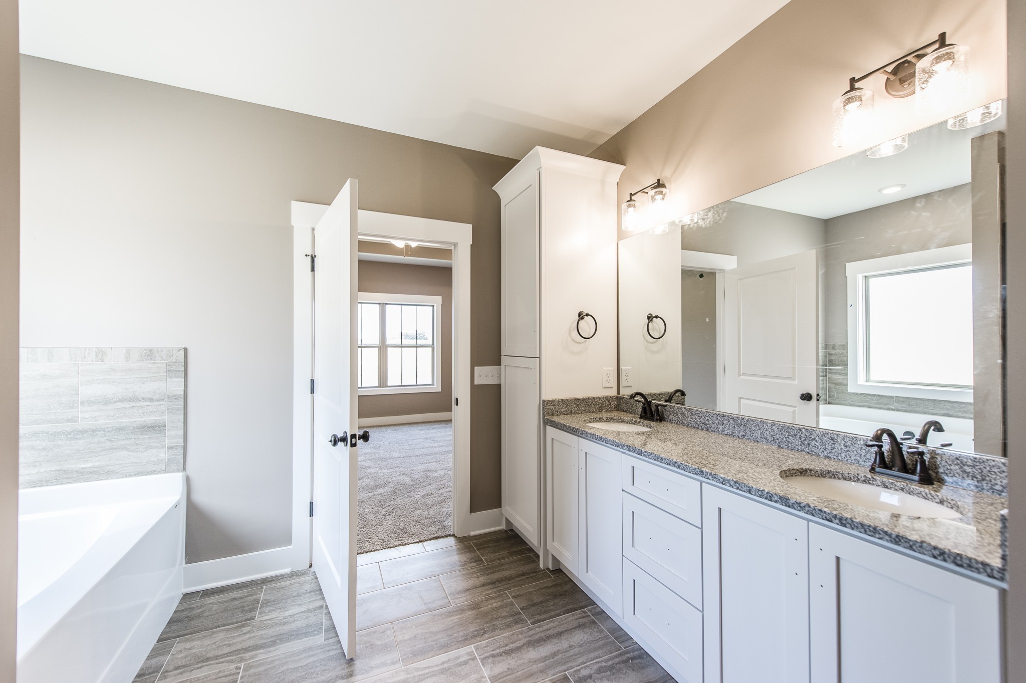 537 Clearview Road Cottontown TN 37048