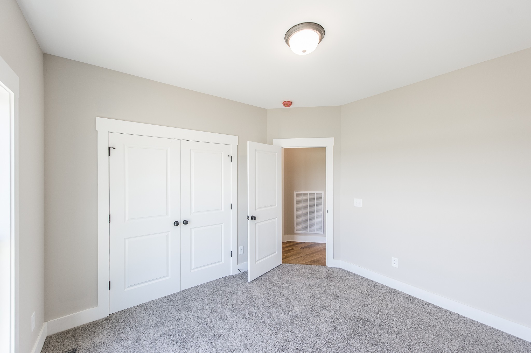 537 Clearview Road Cottontown TN 37048