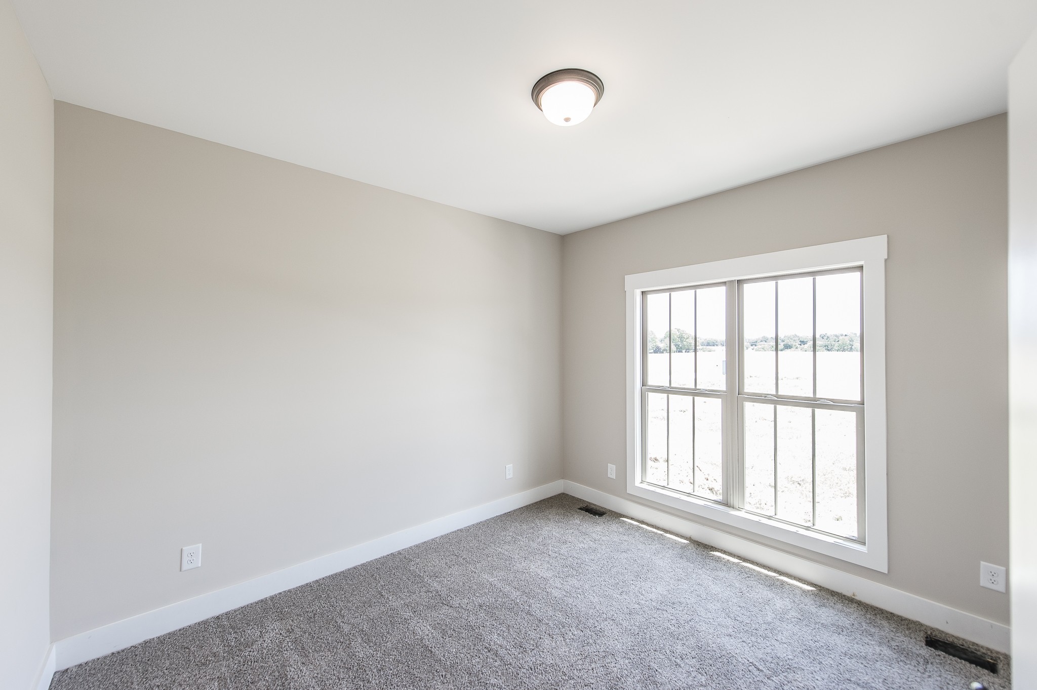 537 Clearview Road Cottontown TN 37048