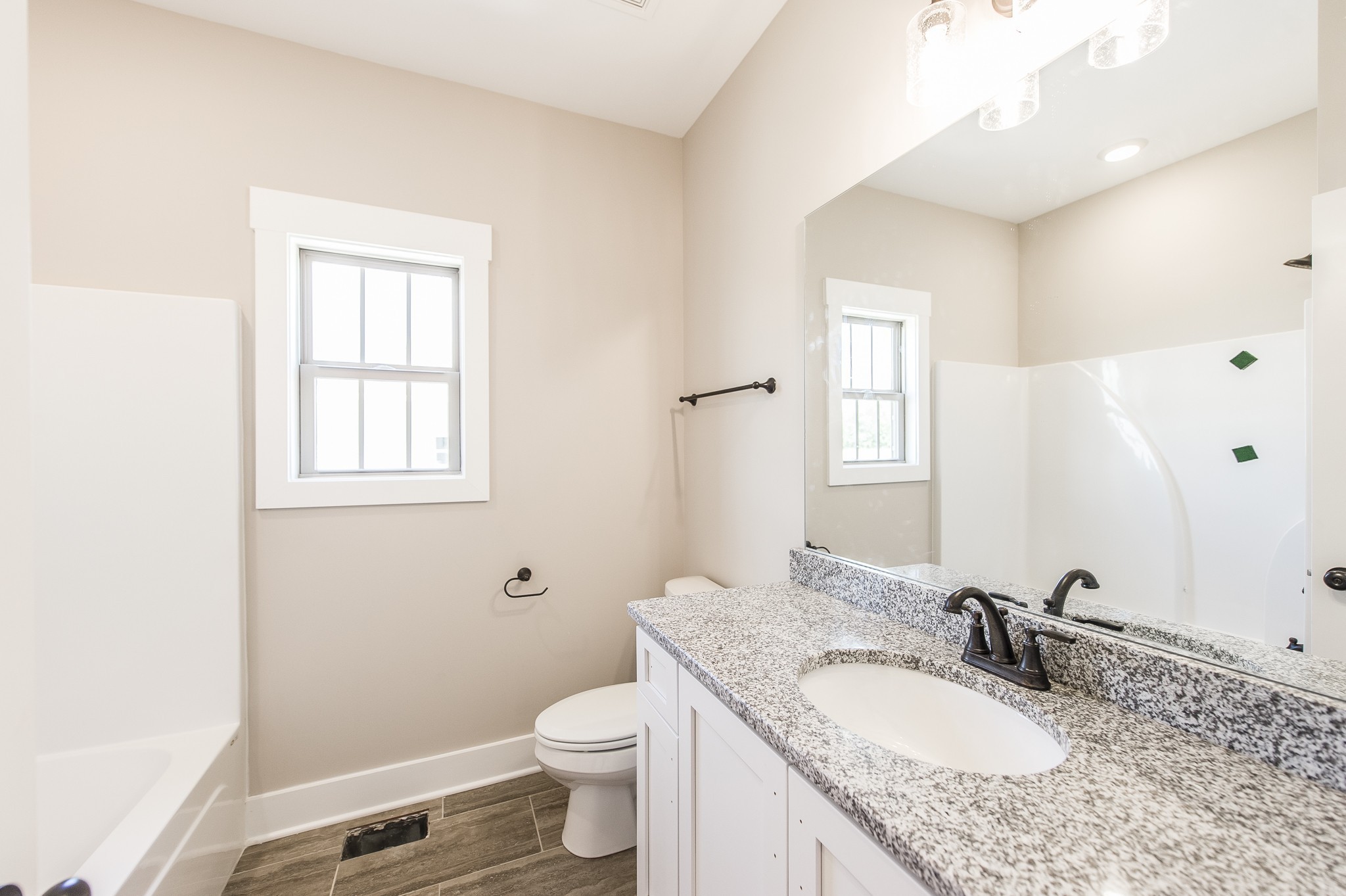 537 Clearview Road Cottontown TN 37048