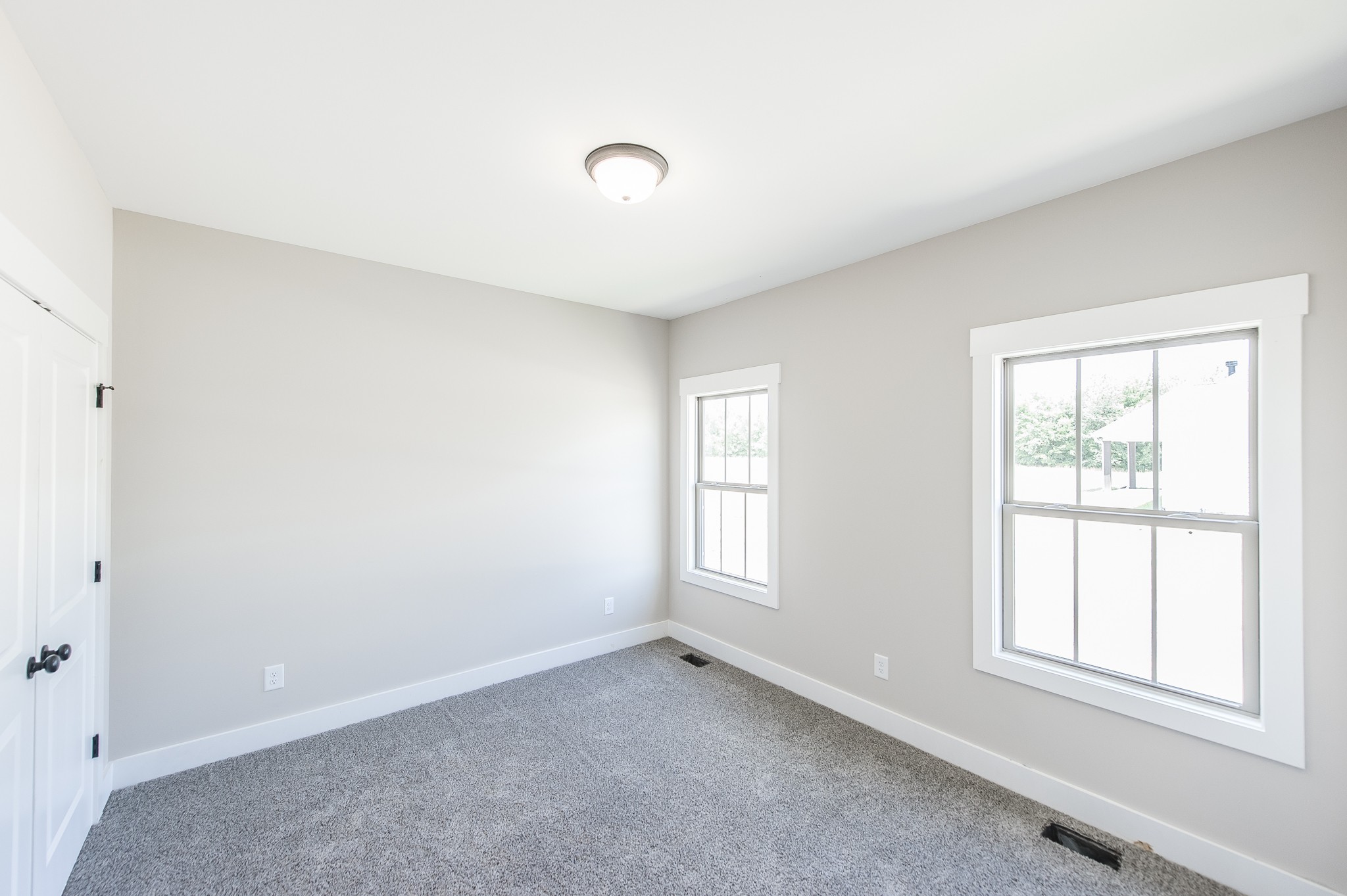 537 Clearview Road Cottontown TN 37048