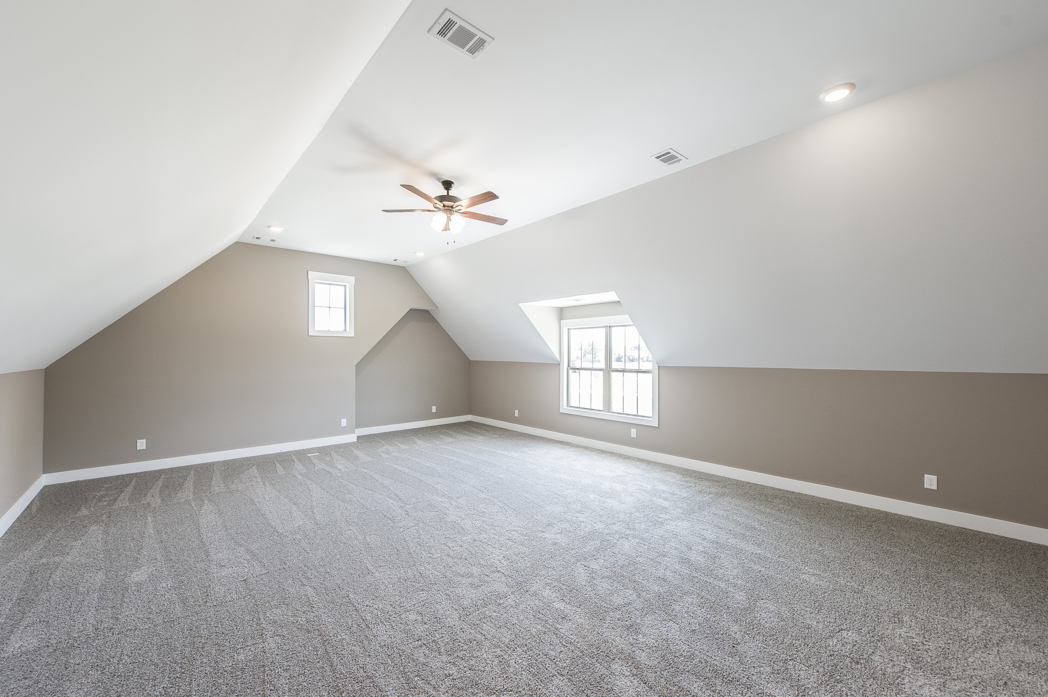 537 Clearview Road Cottontown TN 37048