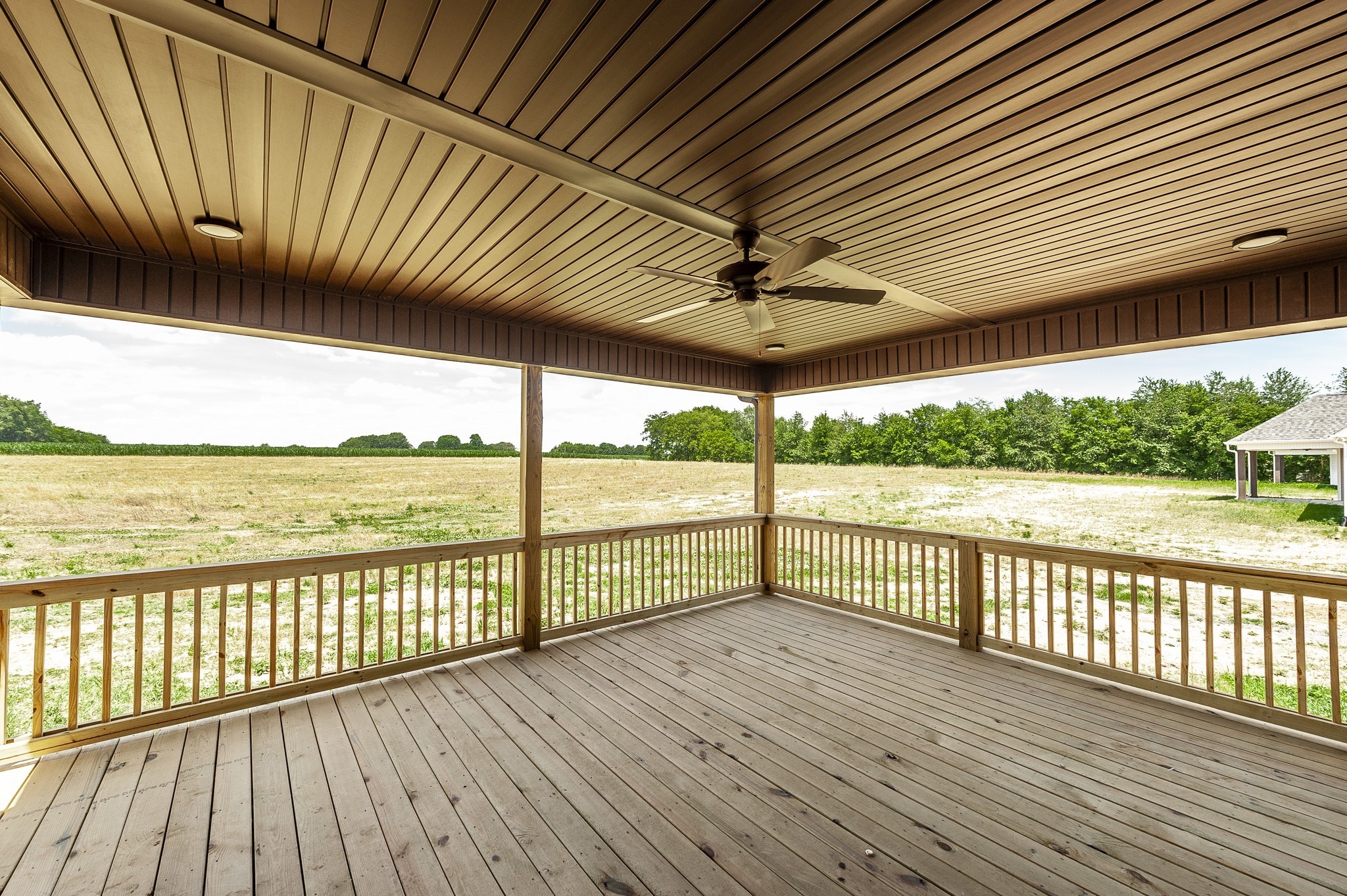 537 Clearview Road Cottontown TN 37048