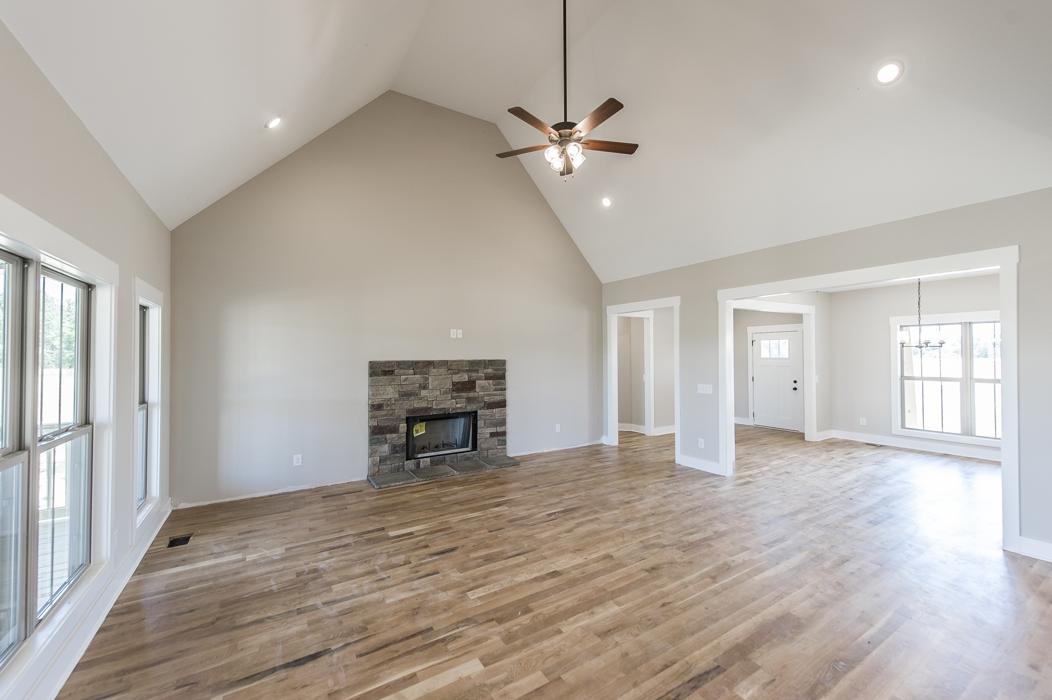 537 Clearview Road Cottontown TN 37048