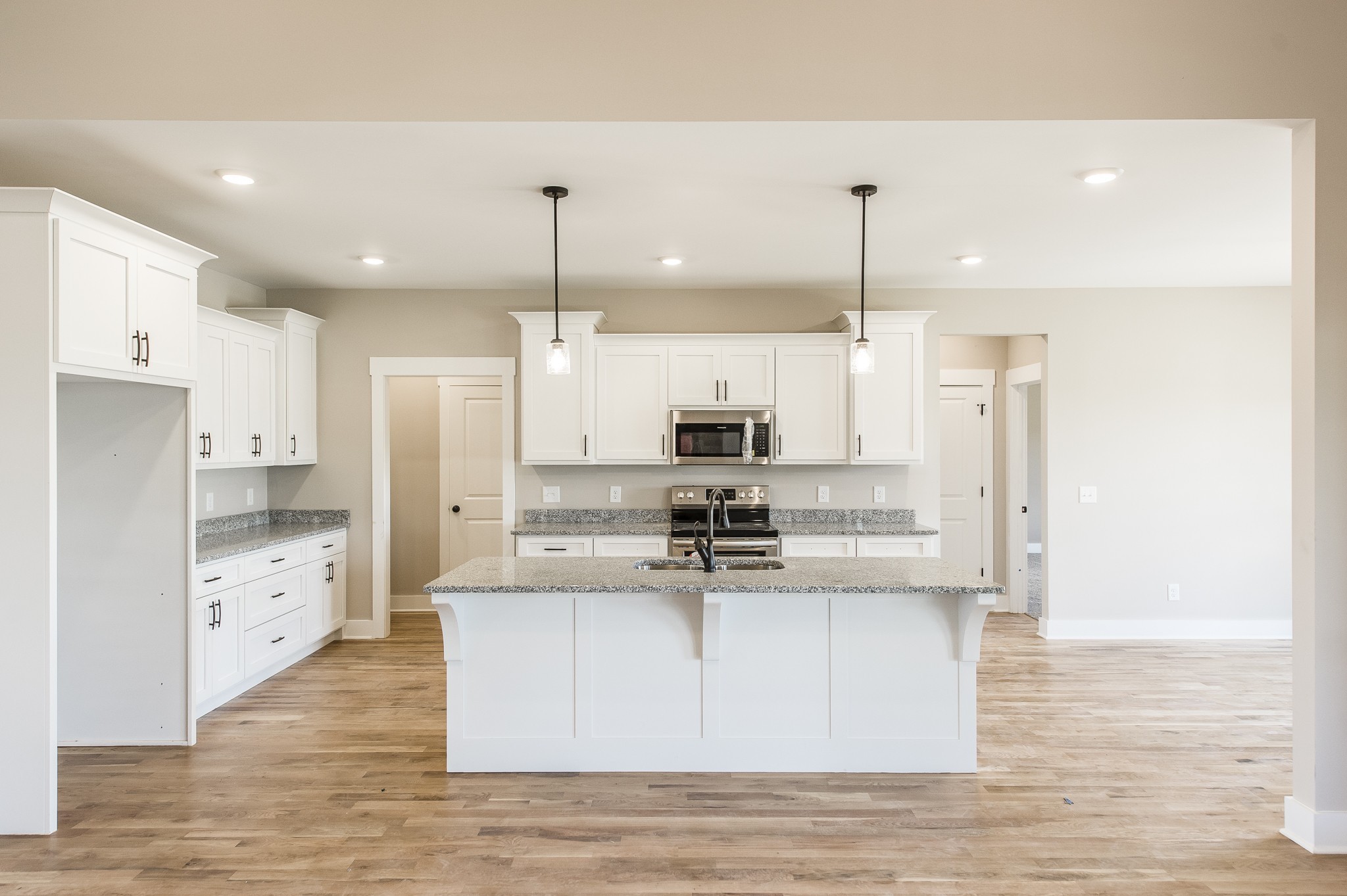 537 Clearview Road Cottontown TN 37048