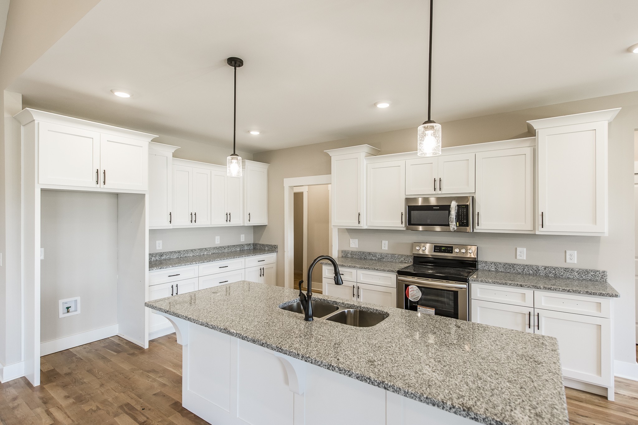 537 Clearview Road Cottontown TN 37048