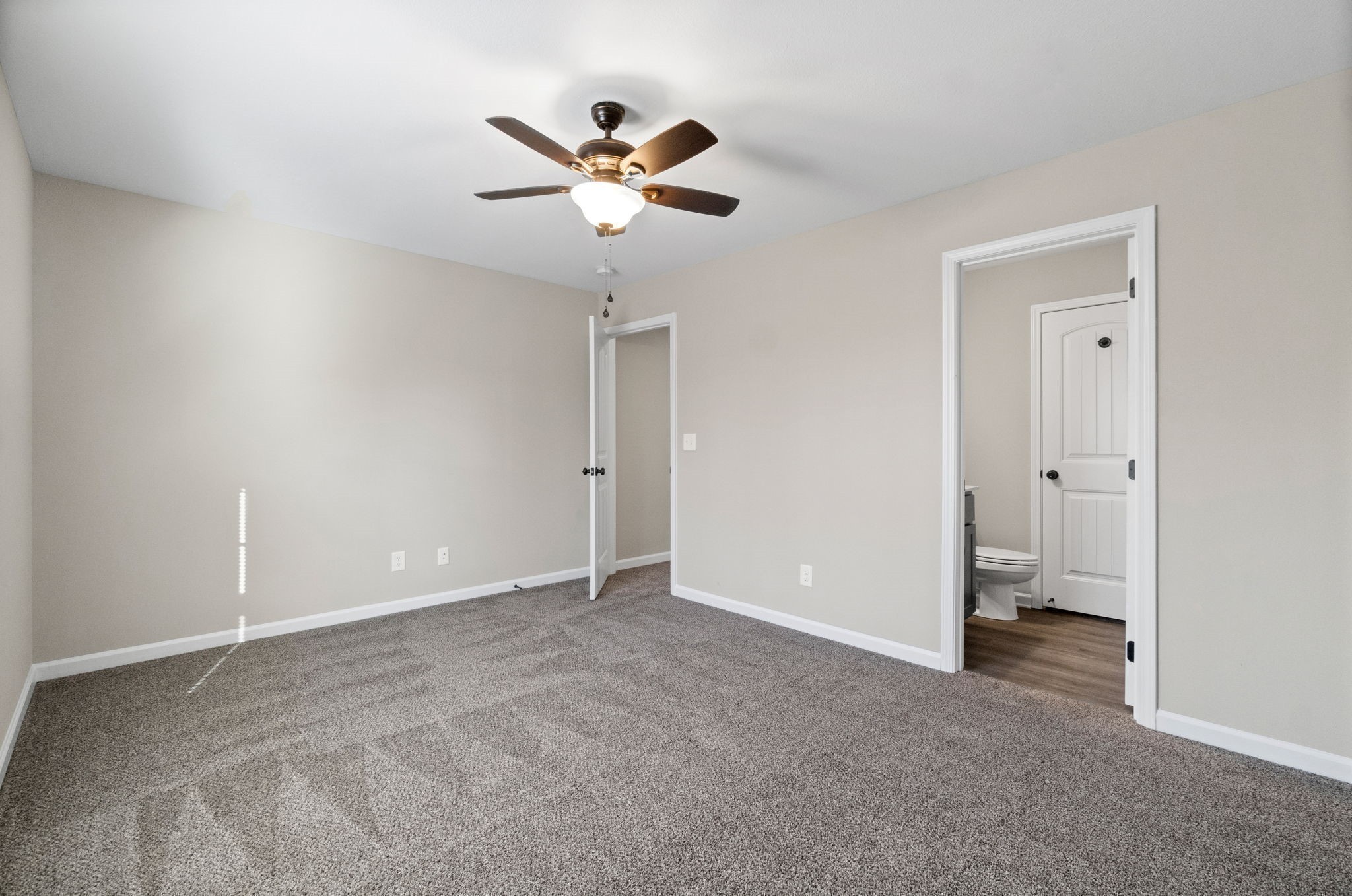 1124 Ziva Lane Clarksville TN 37040