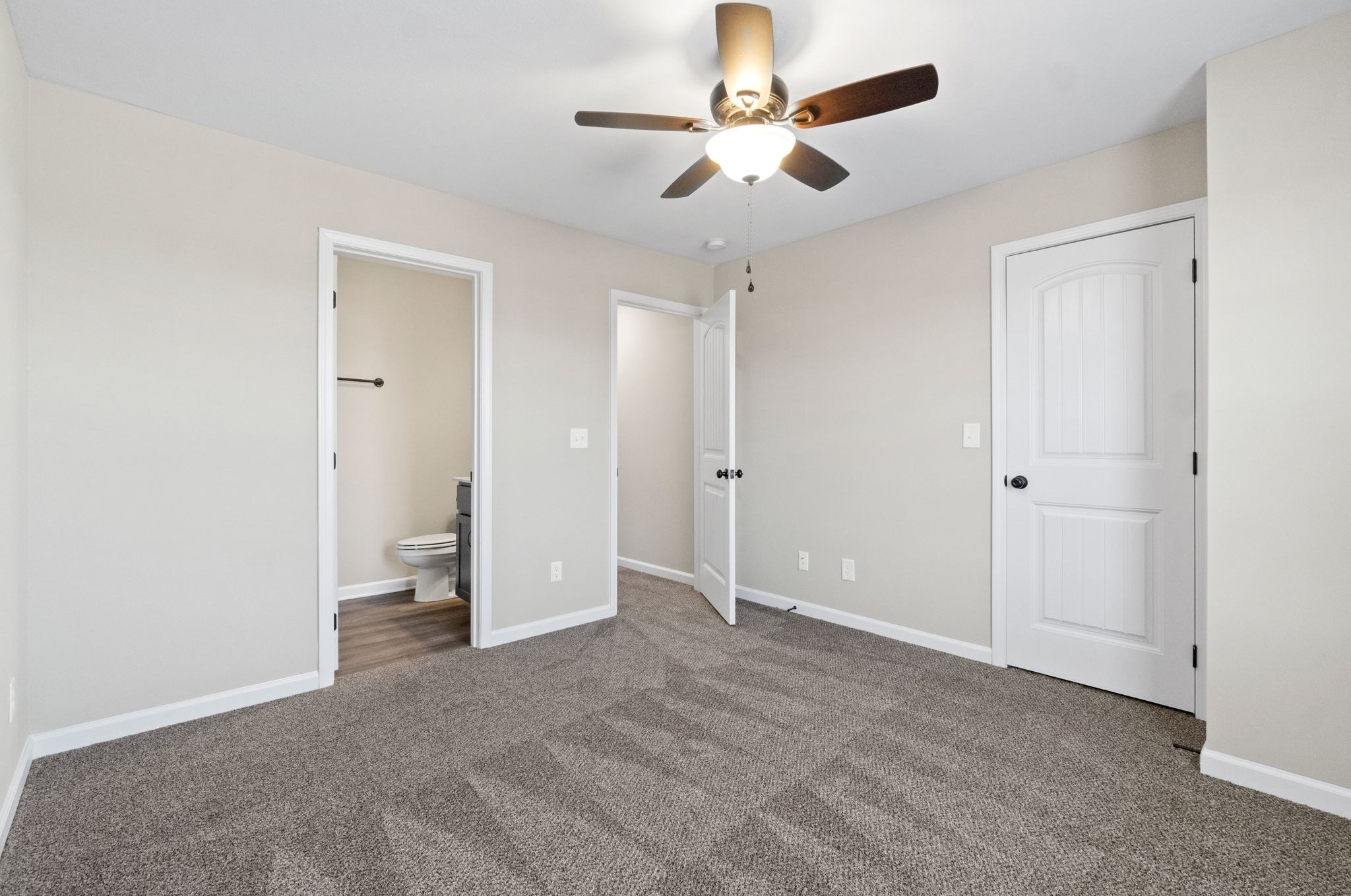 1124 Ziva Lane Clarksville TN 37040
