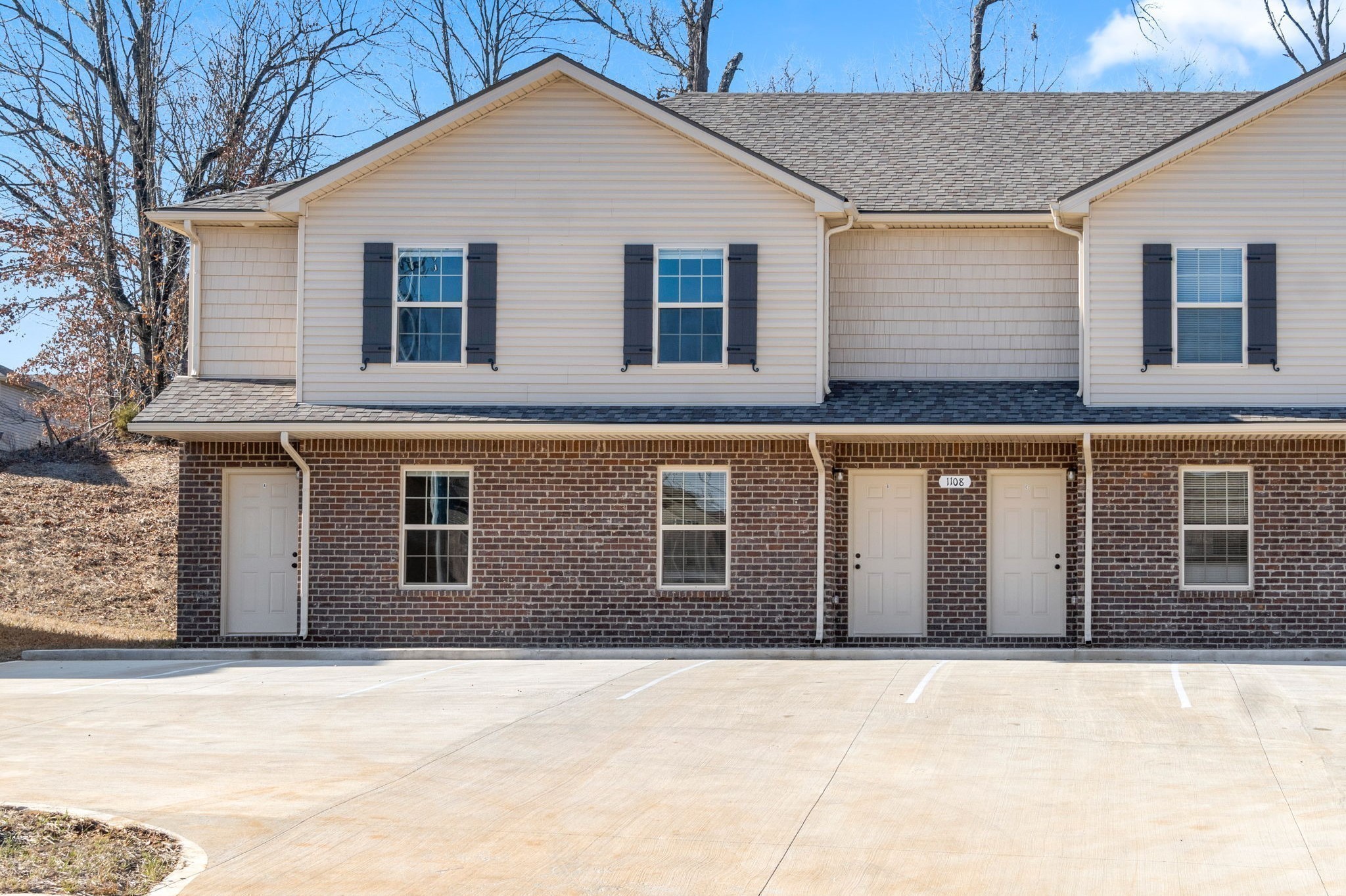 1124 Ziva Lane Clarksville TN 37040