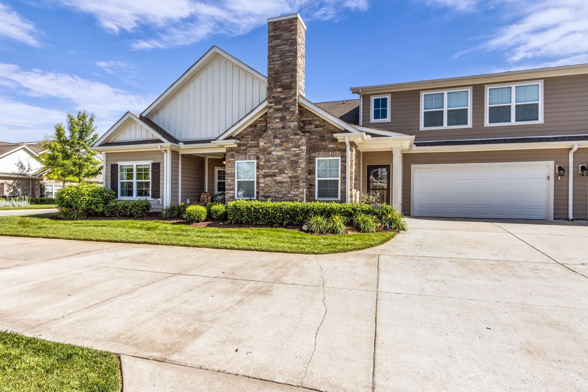 2252 Stonecenter Lane Murfreesboro TN 37128