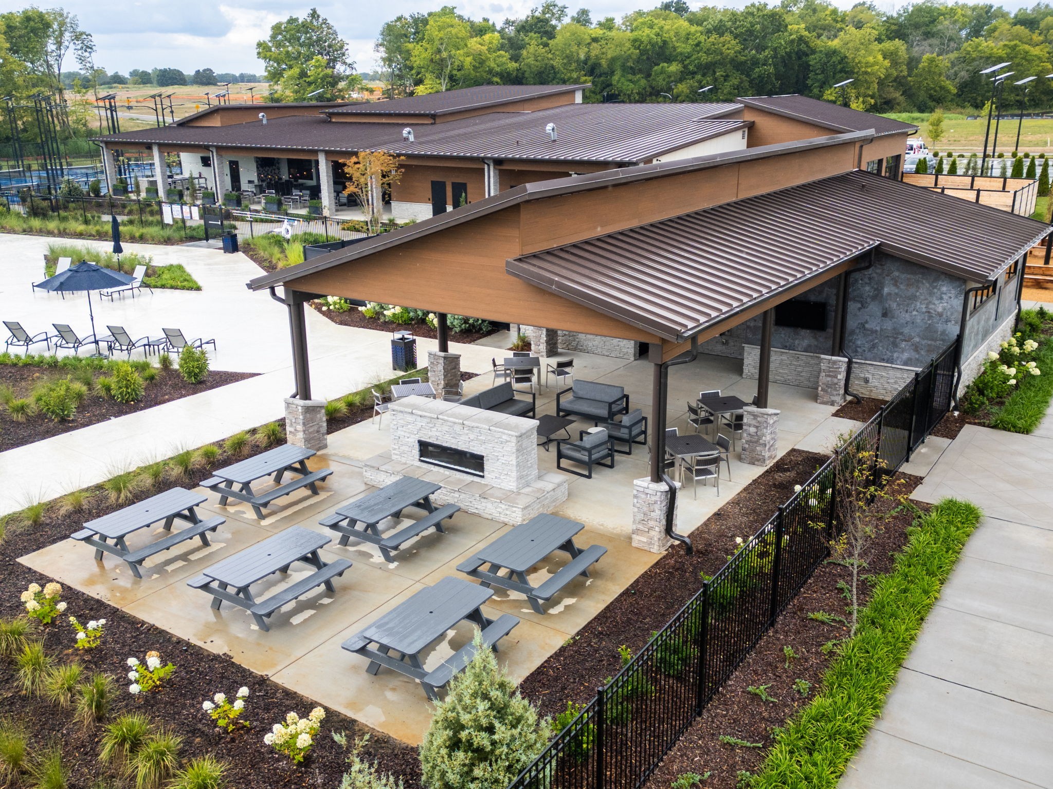 2005 Holmesburg Pvt Circle Gallatin TN 37066