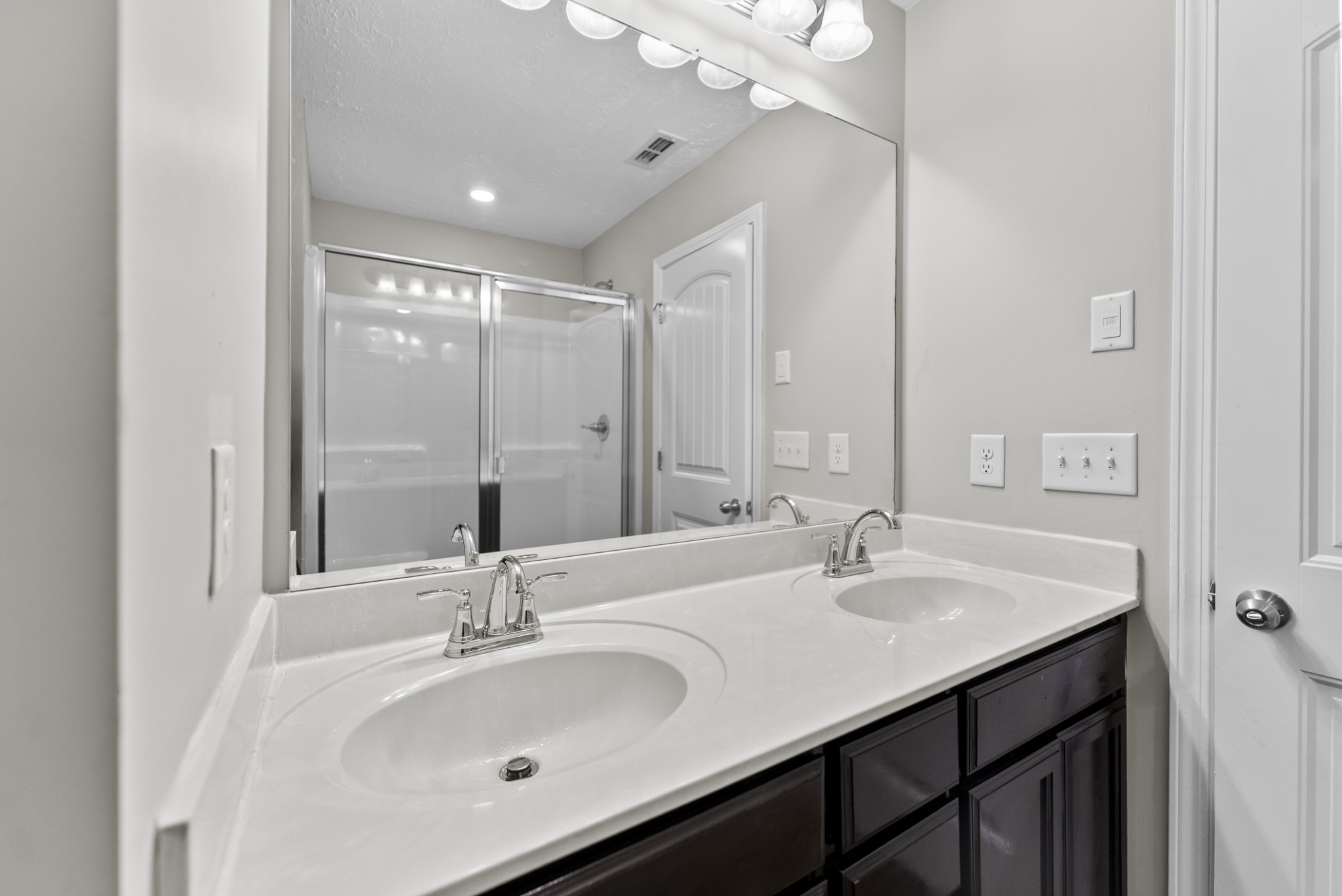 776 Bradburn Village Way Antioch TN 37013