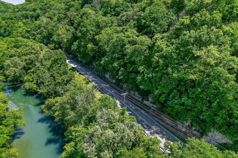 2176 Jennings Creek Highway Whitleyville TN 38588
