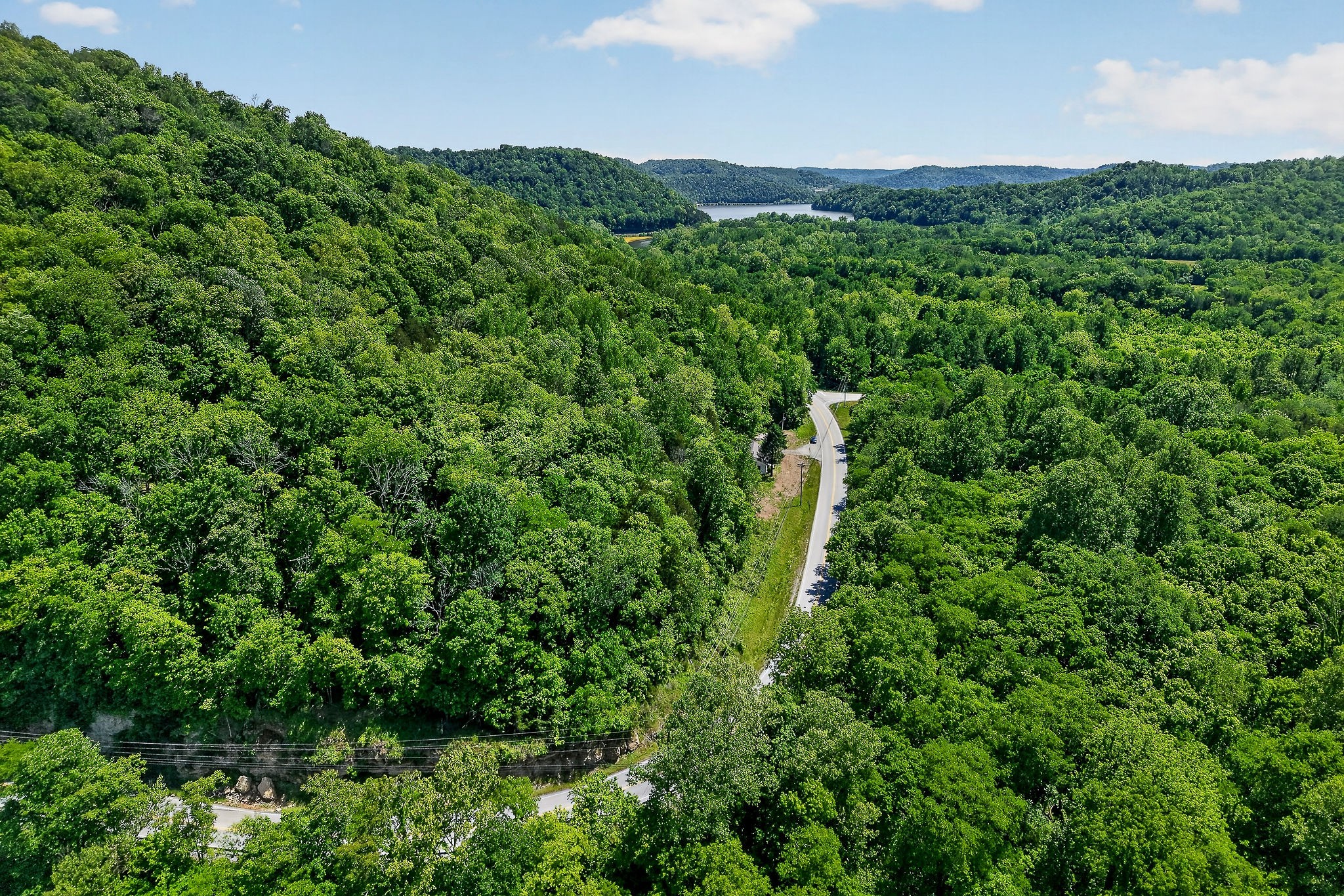2176 Jennings Creek Highway Whitleyville TN 38588