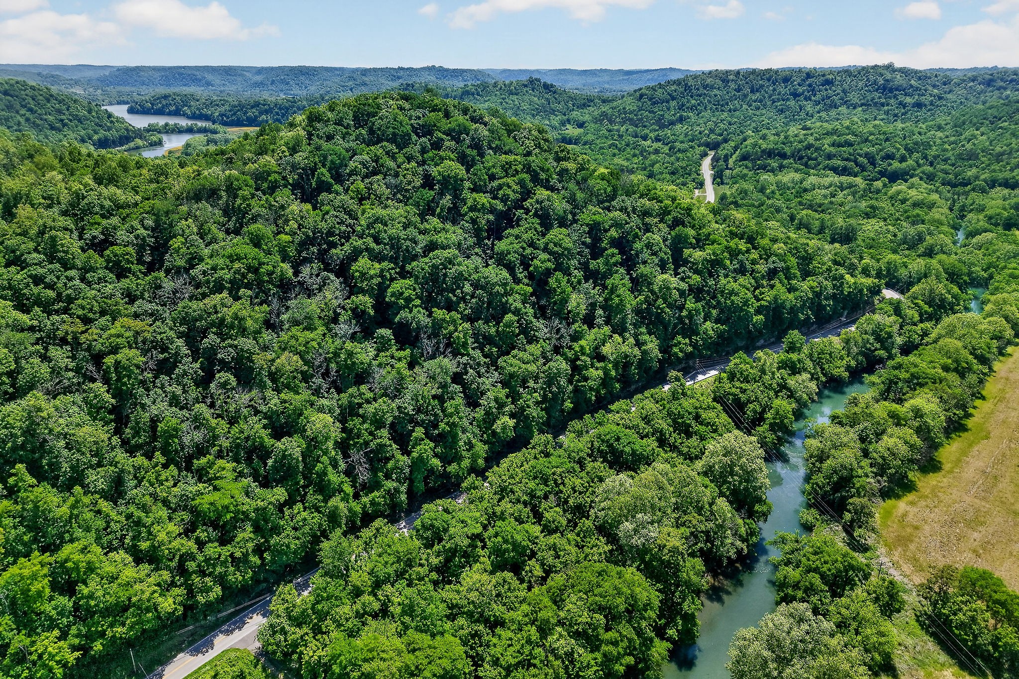 2176 Jennings Creek Highway Whitleyville TN 38588