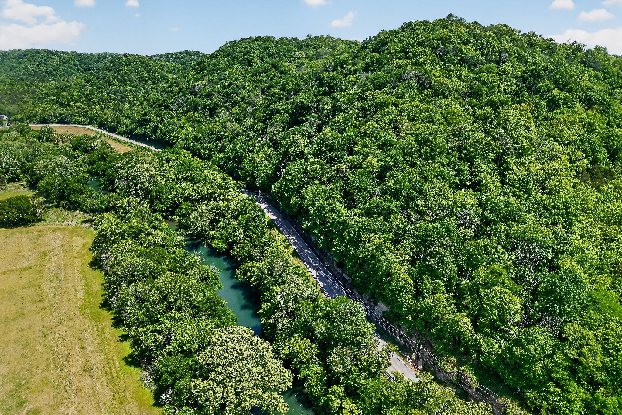 2176 Jennings Creek Highway Whitleyville TN 38588