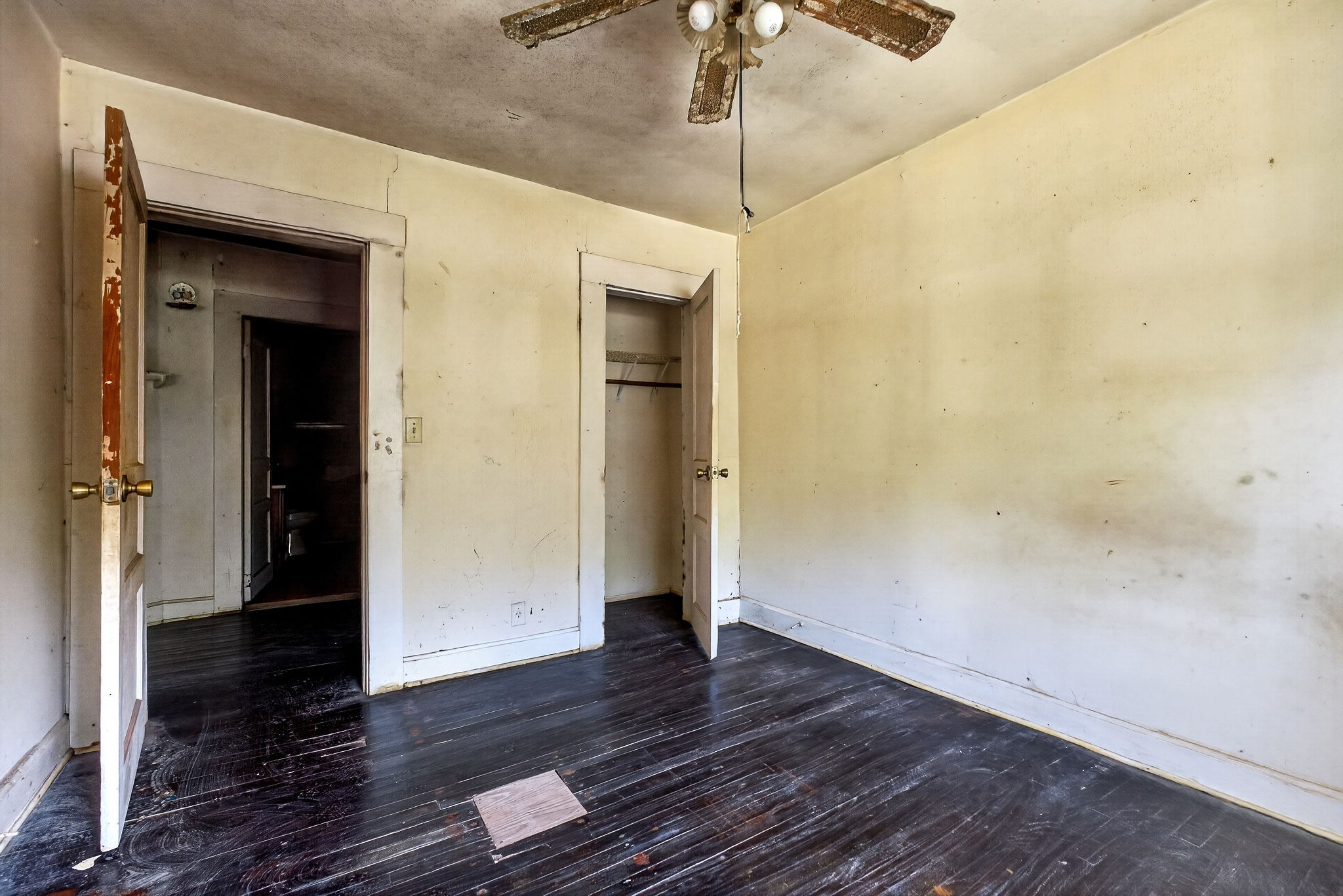 2176 Jennings Creek Highway Whitleyville TN 38588