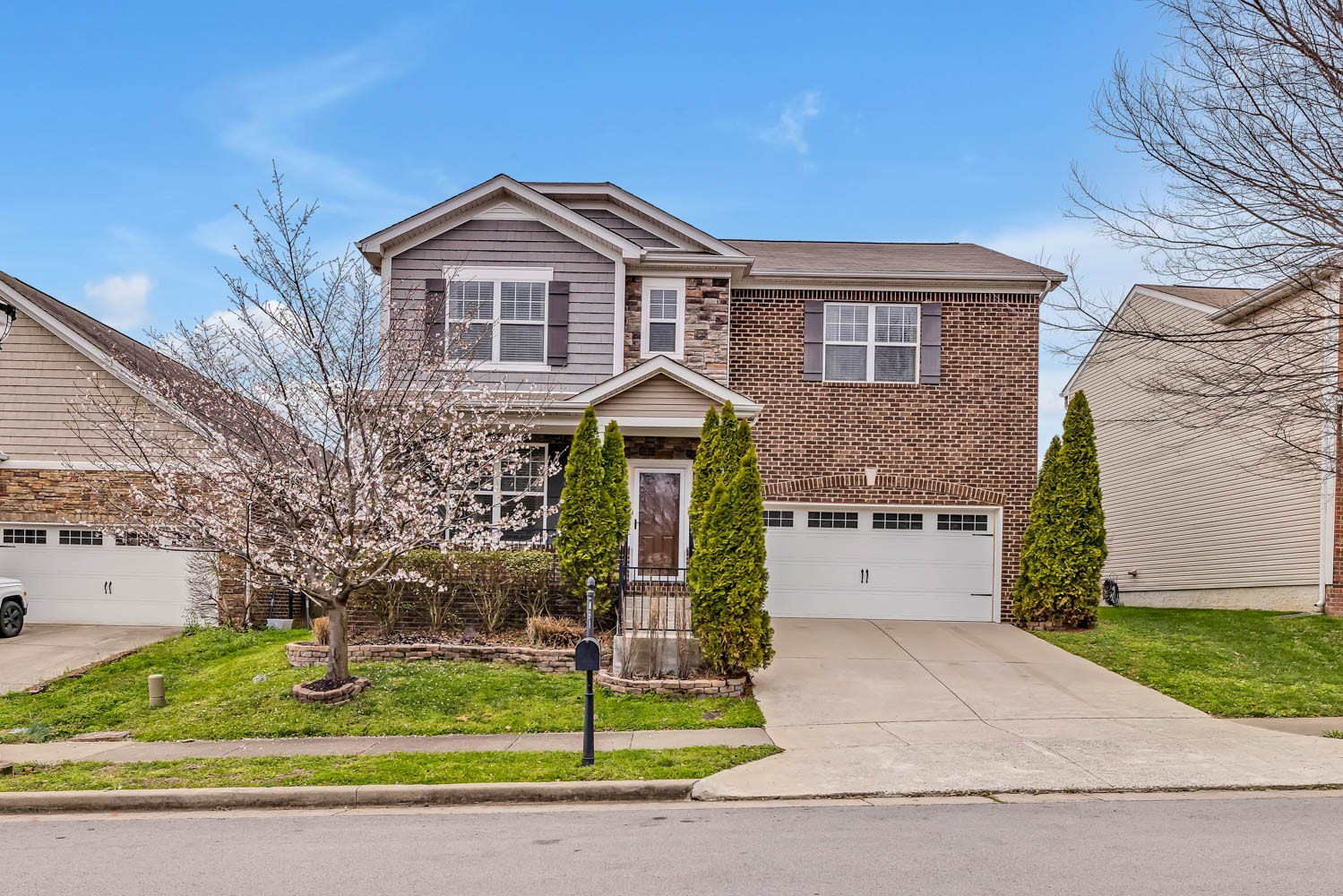 1680 Stonewater Drive Hermitage TN 37076