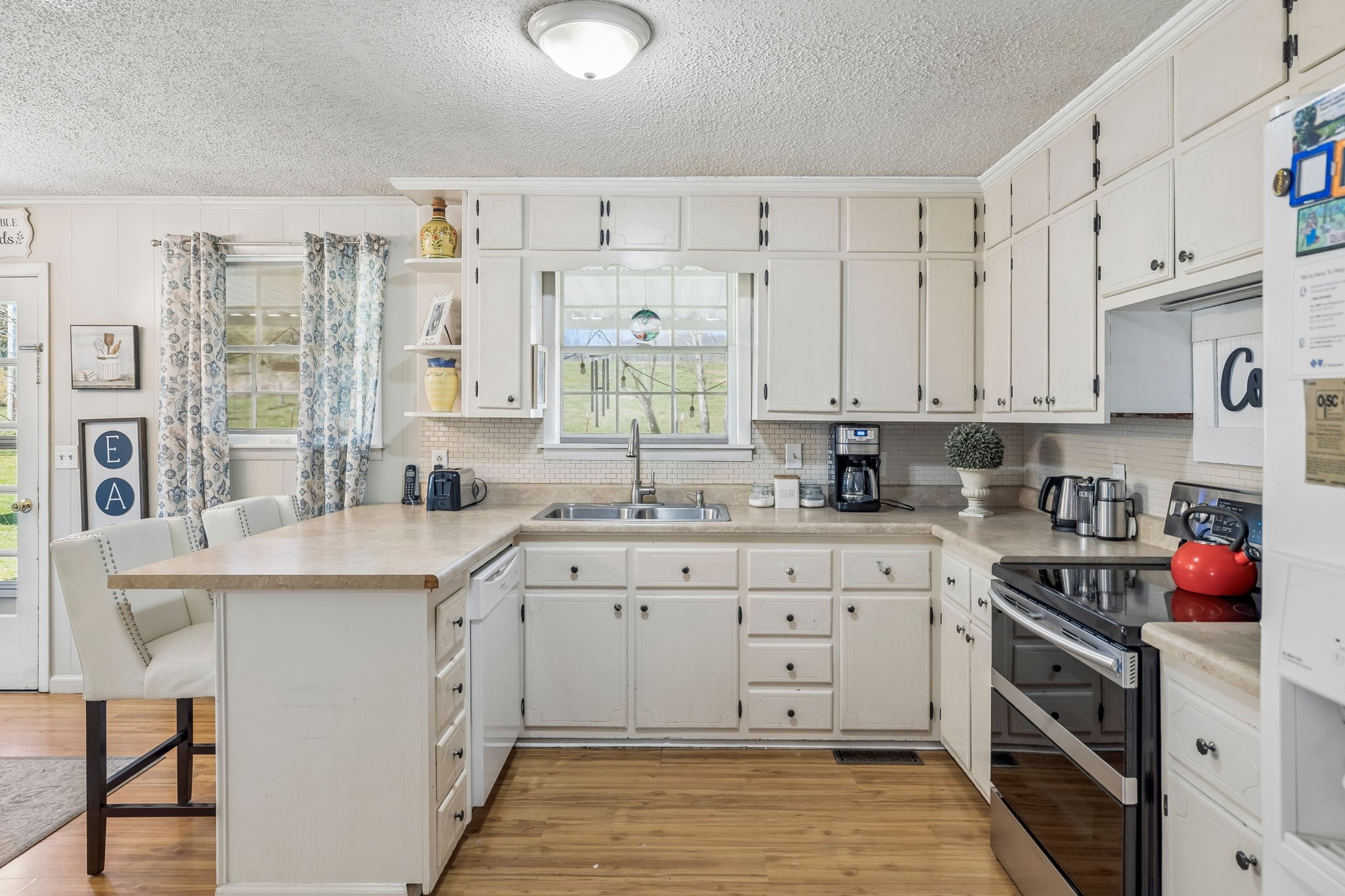 212 Bradford Hill Road, N Brush Creek TN 38547