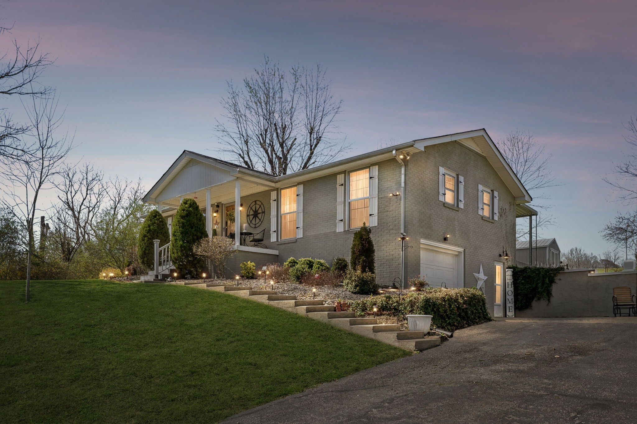 212 Bradford Hill Road, N Brush Creek TN 38547