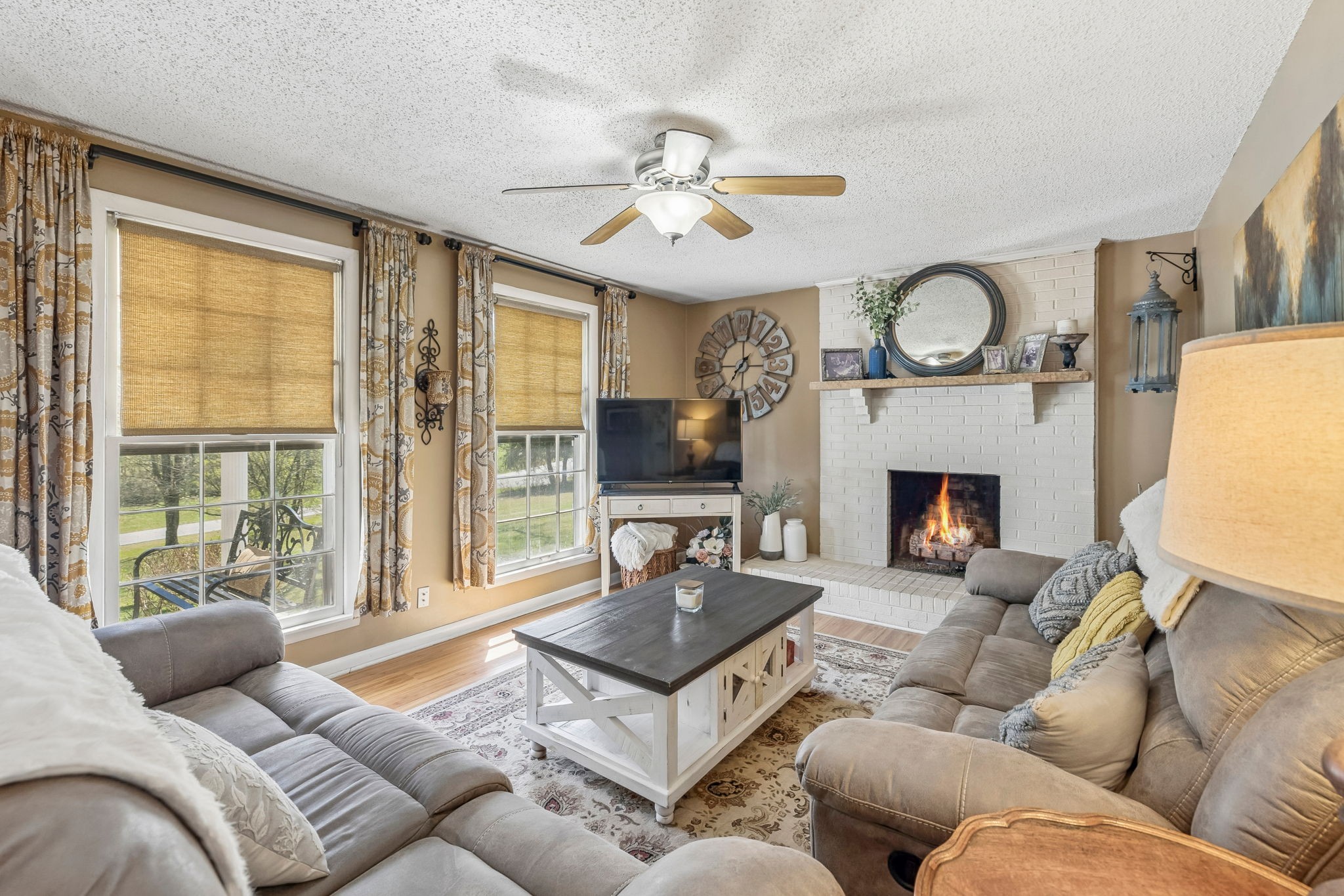 212 Bradford Hill Road, N Brush Creek TN 38547