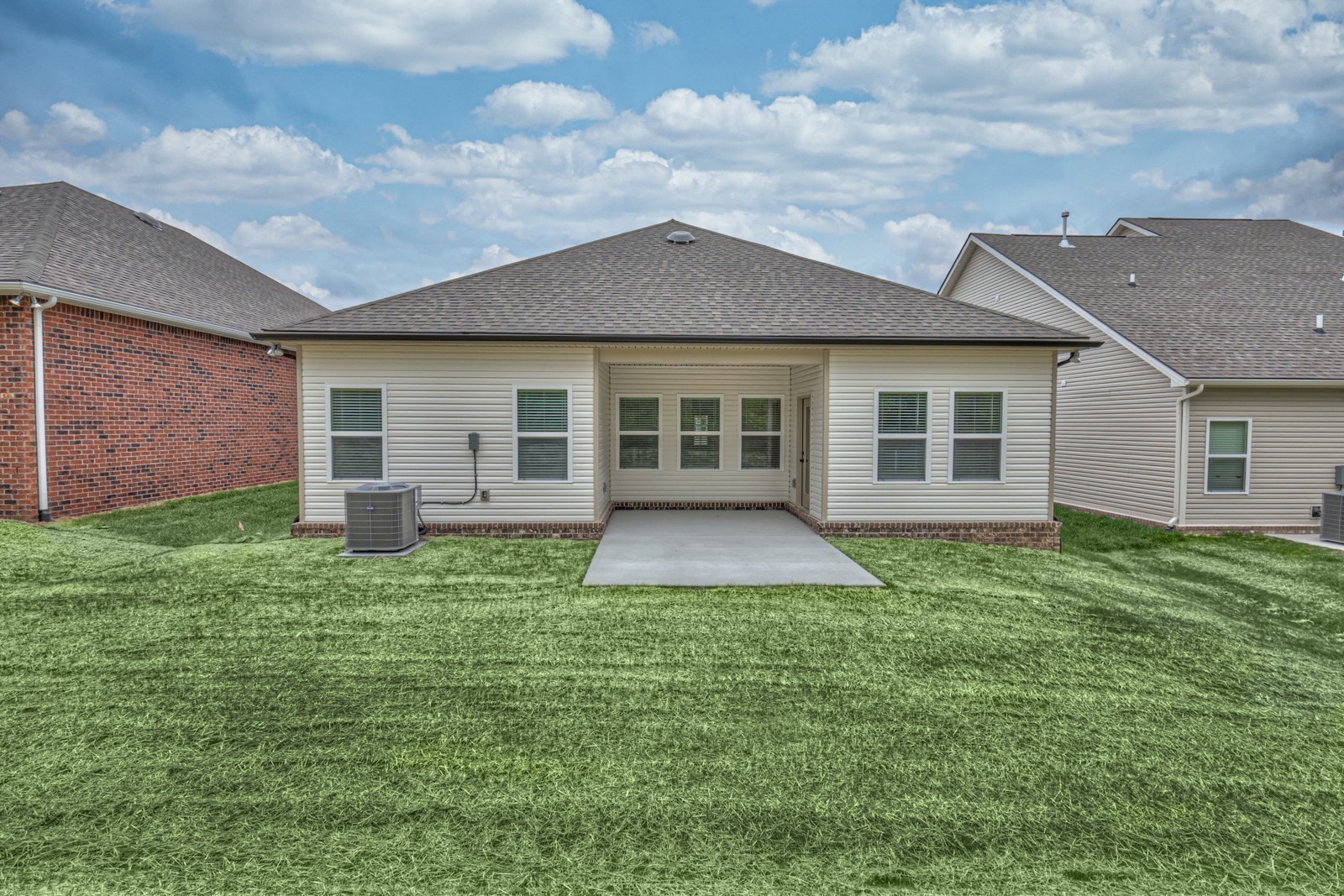 471 Duchess Boulevard Gallatin TN 37066