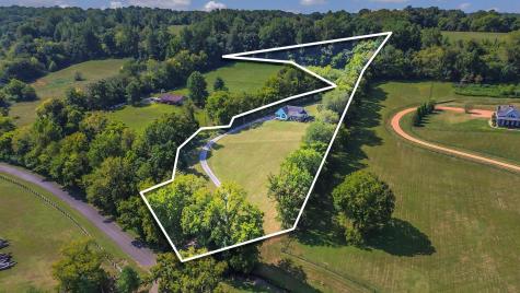 4291 Skelley Road Santa Fe TN 38482