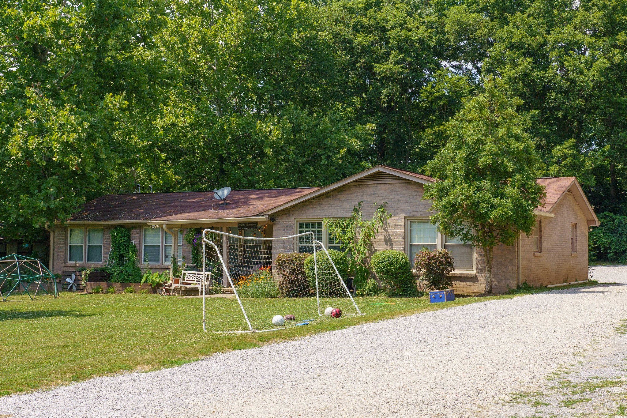 636 Harpeth Bend Drive Nashville TN 37221