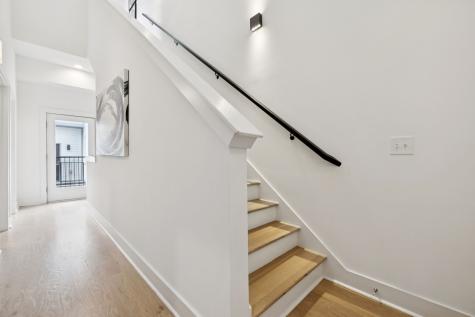 1037D Scovel Street Nashville TN 37208