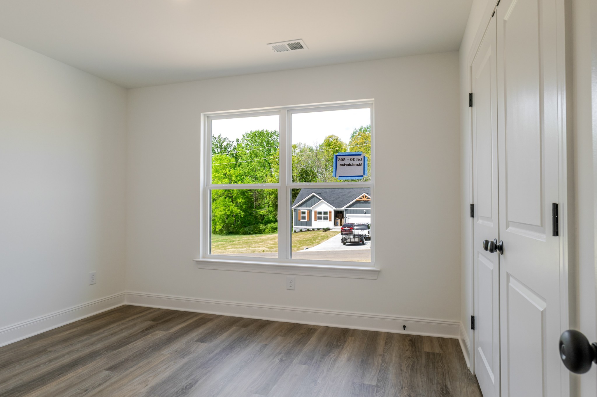 505 Mandalorian Way Dickson TN 37055