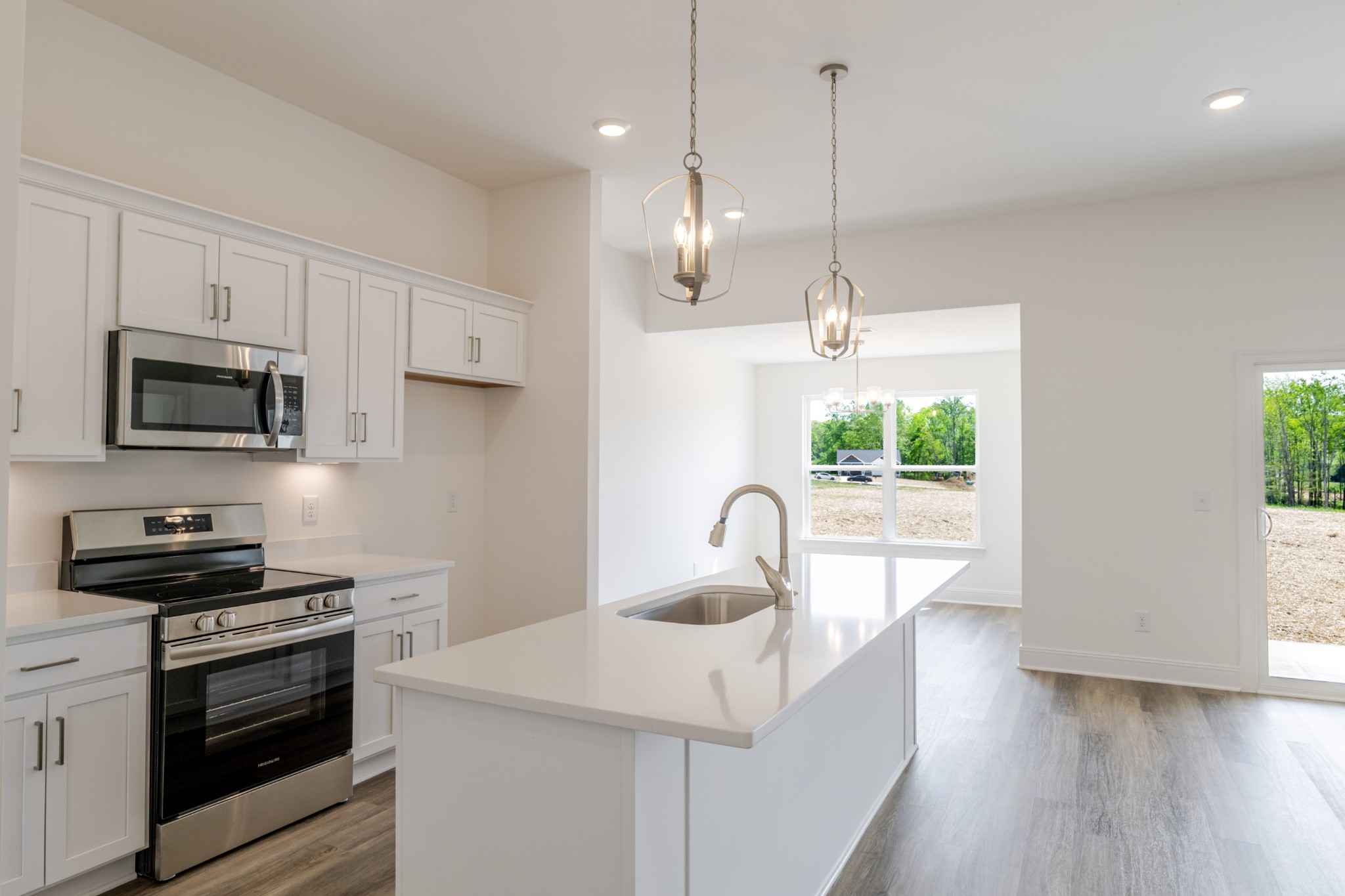 505 Mandalorian Way Dickson TN 37055