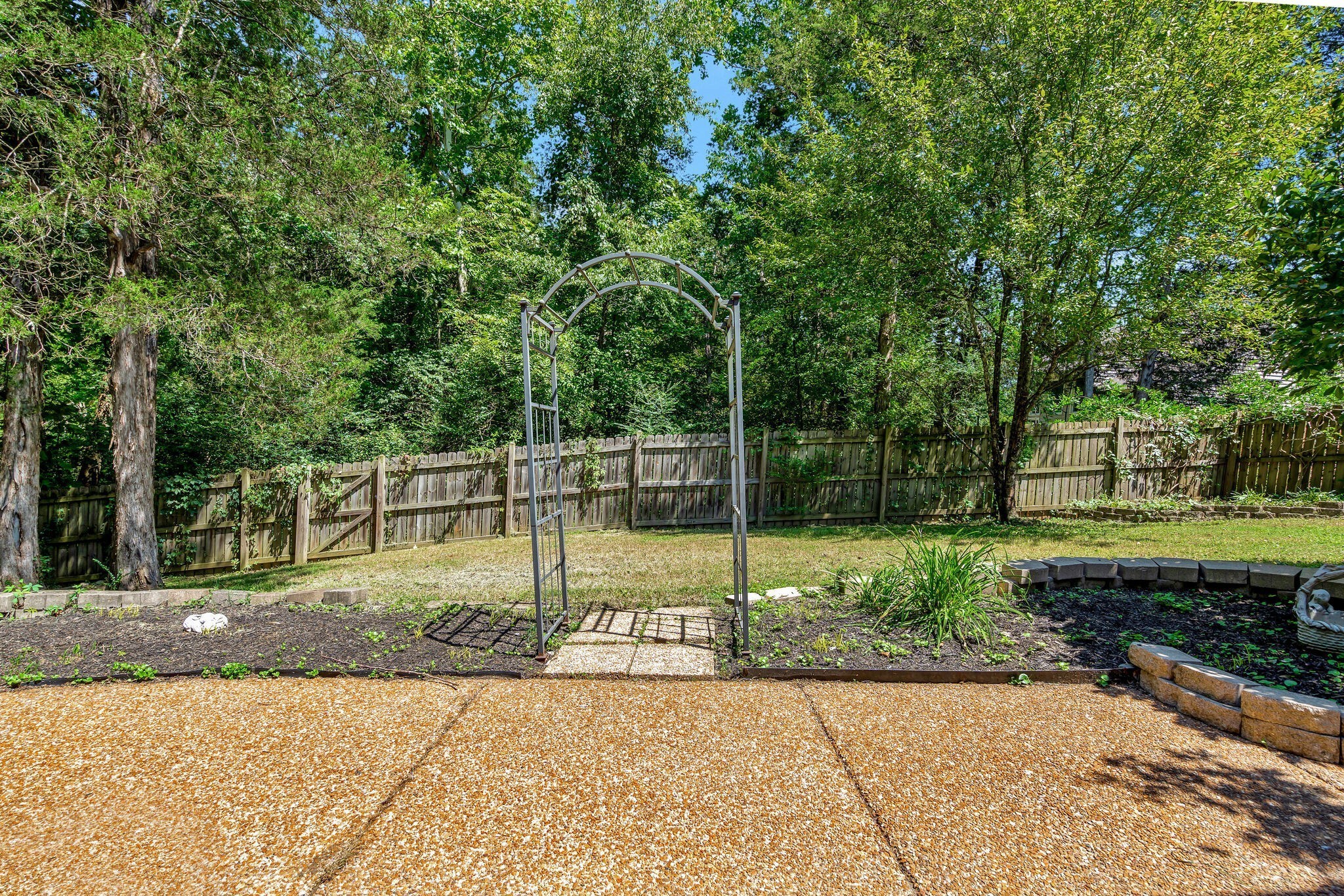 813 Chandler Grove Hermitage TN 37076