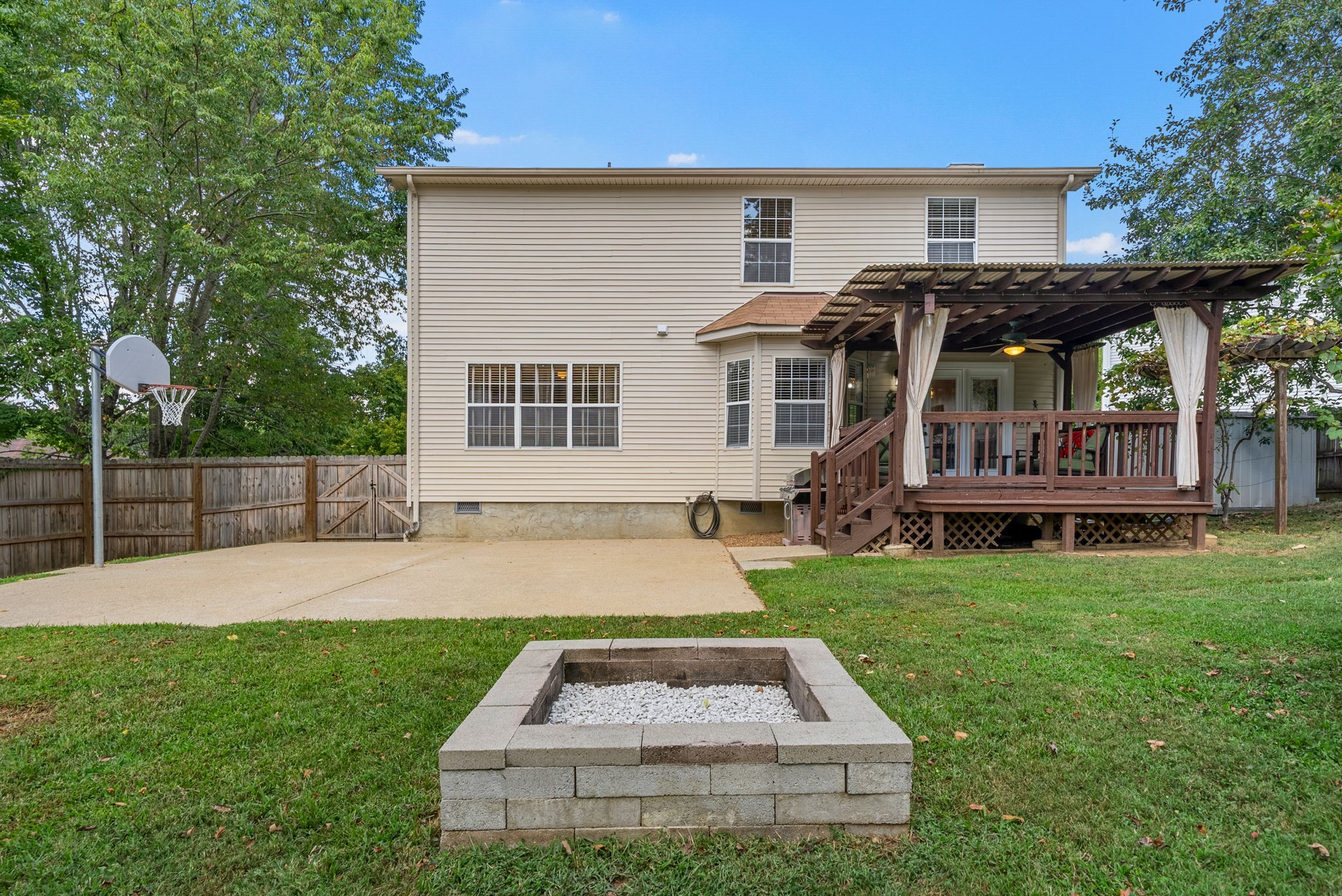 802 Crystal Court Mount Juliet TN 37122