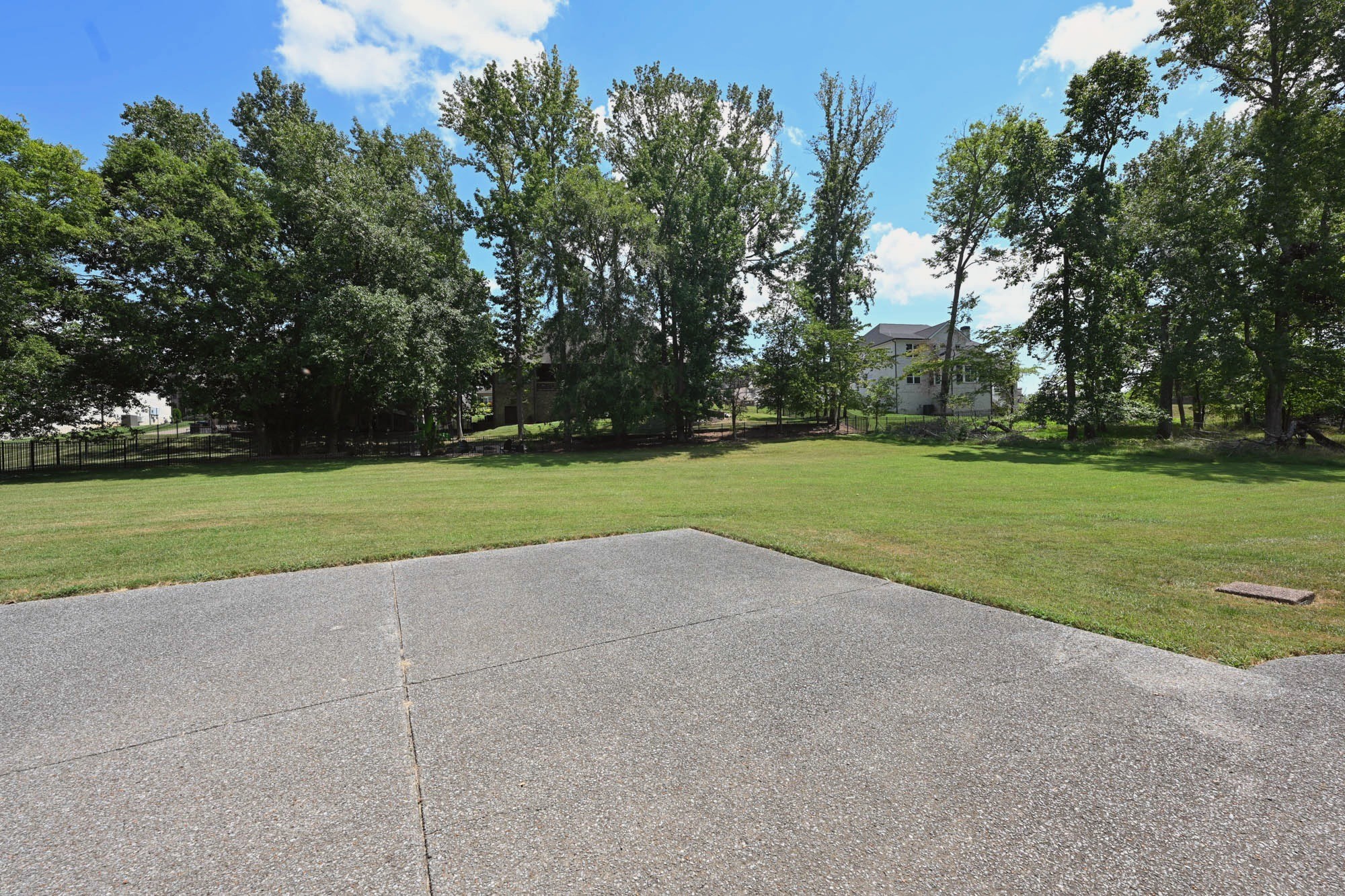 210 The Hollows Court Hendersonville TN 37075