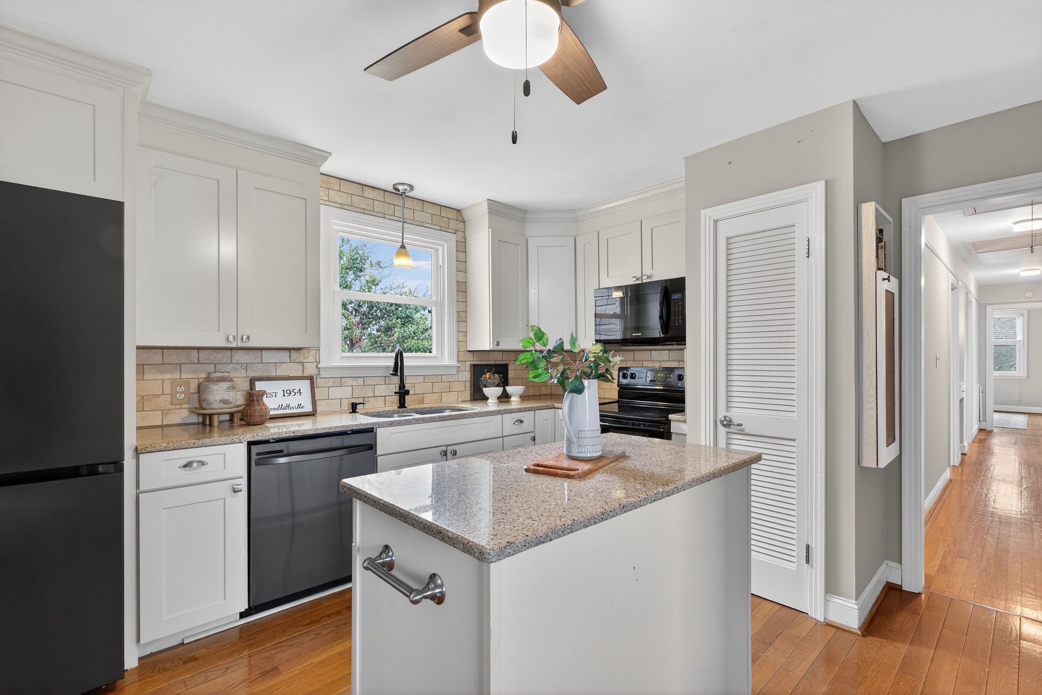 419 Alta Loma Road Goodlettsville TN 37072
