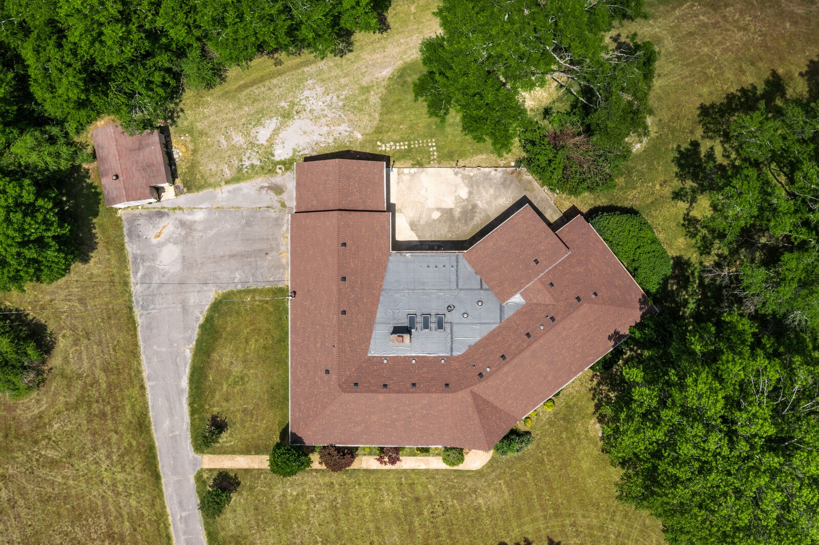 112 Pineywood Acres Drive Madison TN 37115