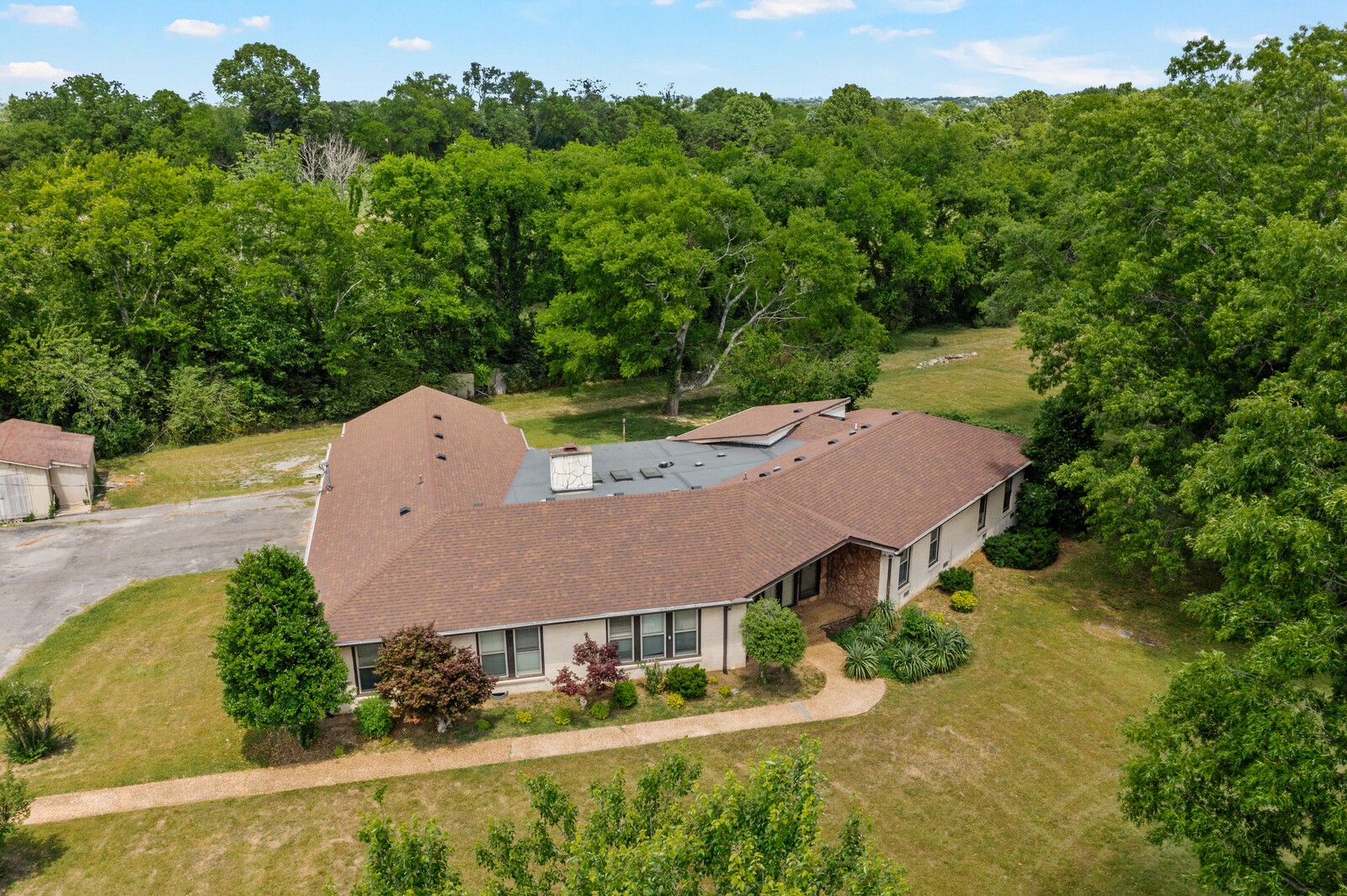 112 Pineywood Acres Drive Madison TN 37115