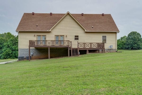 4664 New Cut Road Greenbrier TN 37073