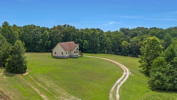 4664 New Cut Road Greenbrier TN 37073
