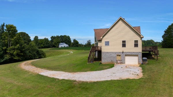 4664 New Cut Road Greenbrier TN 37073