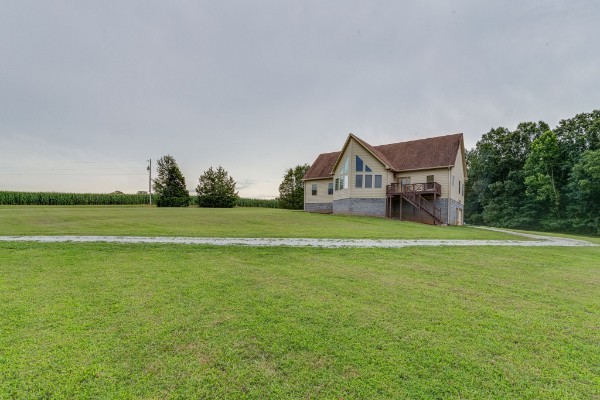 4664 New Cut Road Greenbrier TN 37073