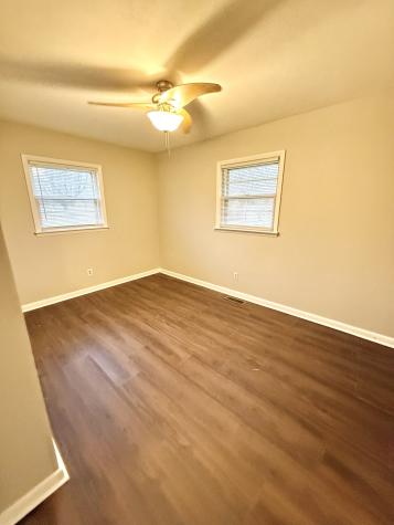 135 Donna Drive Hopkinsville KY 42240