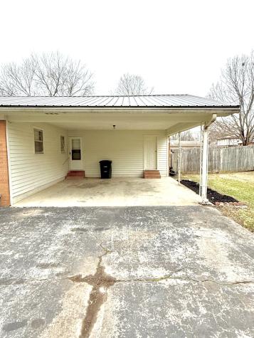 135 Donna Drive Hopkinsville KY 42240