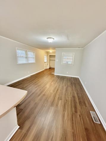 135 Donna Drive Hopkinsville KY 42240