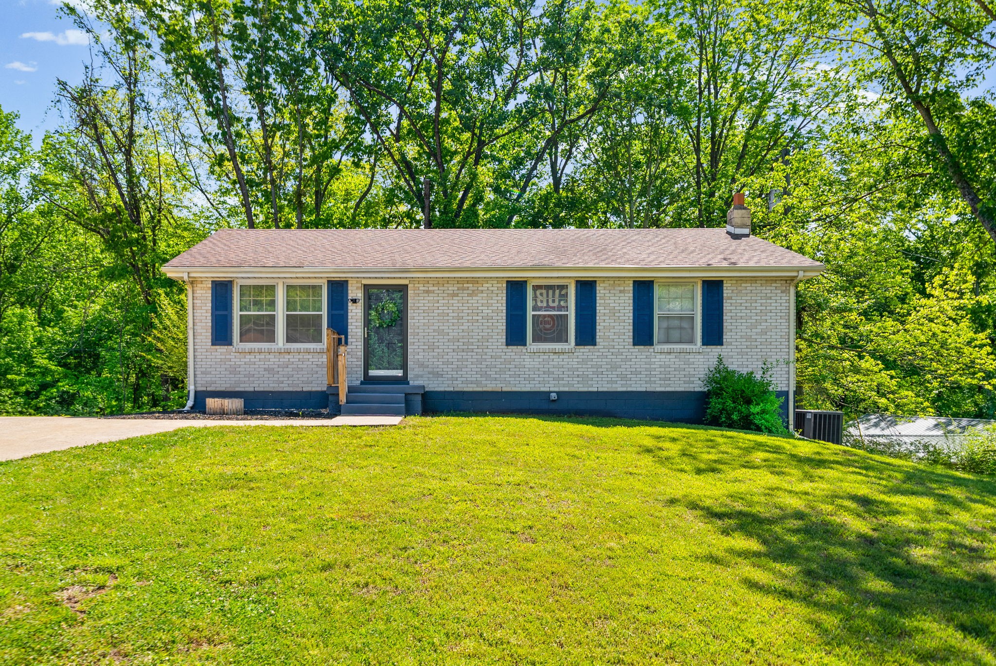 450 Oriole Circle Clarksville TN 37043